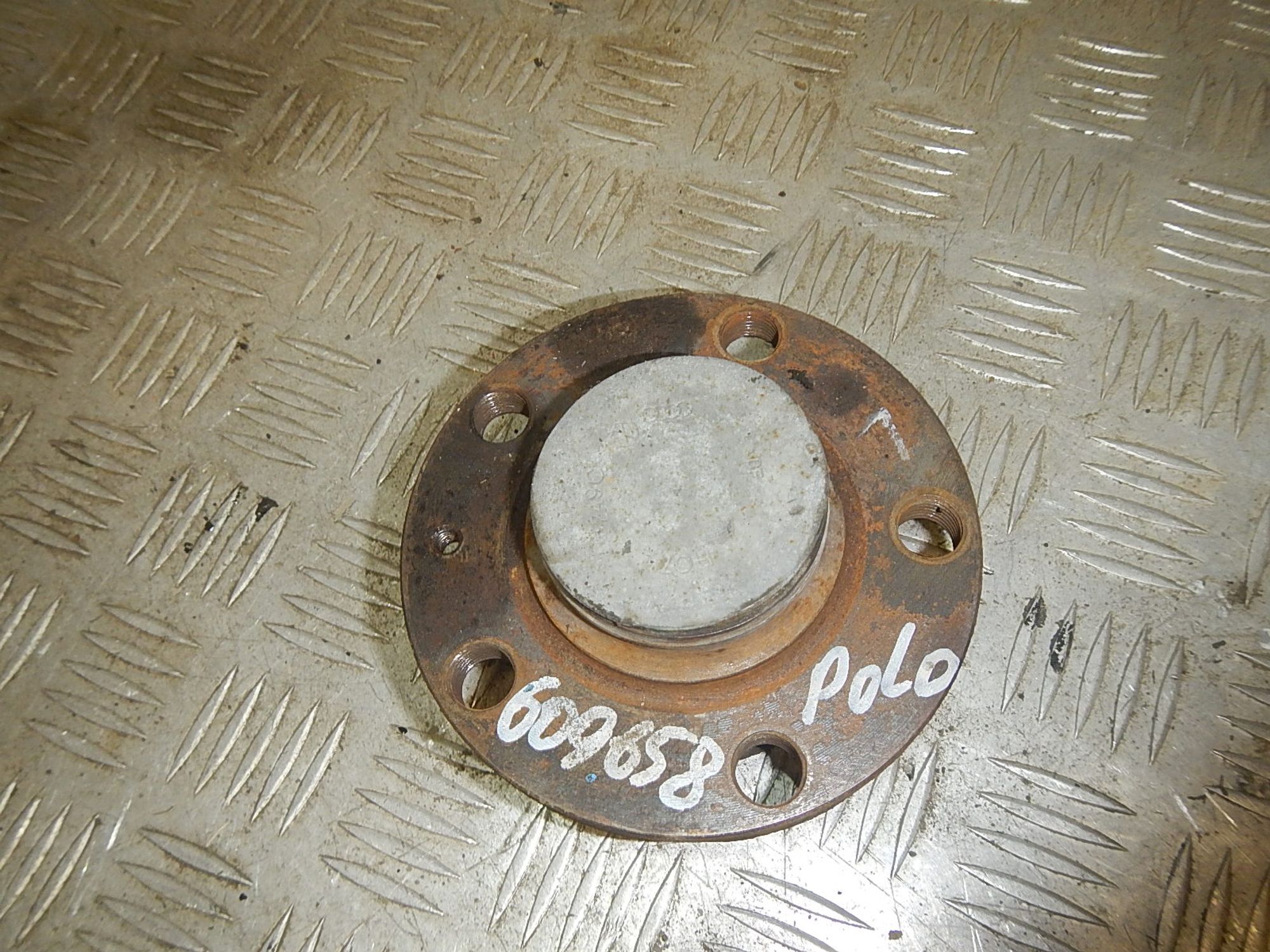 https://ycs.partsauto.market/partsauto-images/thmbs/b135e93f2d106a11df5e4386431c5e55/ec86a30d9312fb09e0f87dd11d9373ca/1f74554433afb5ca453e94977e10465d.jpg