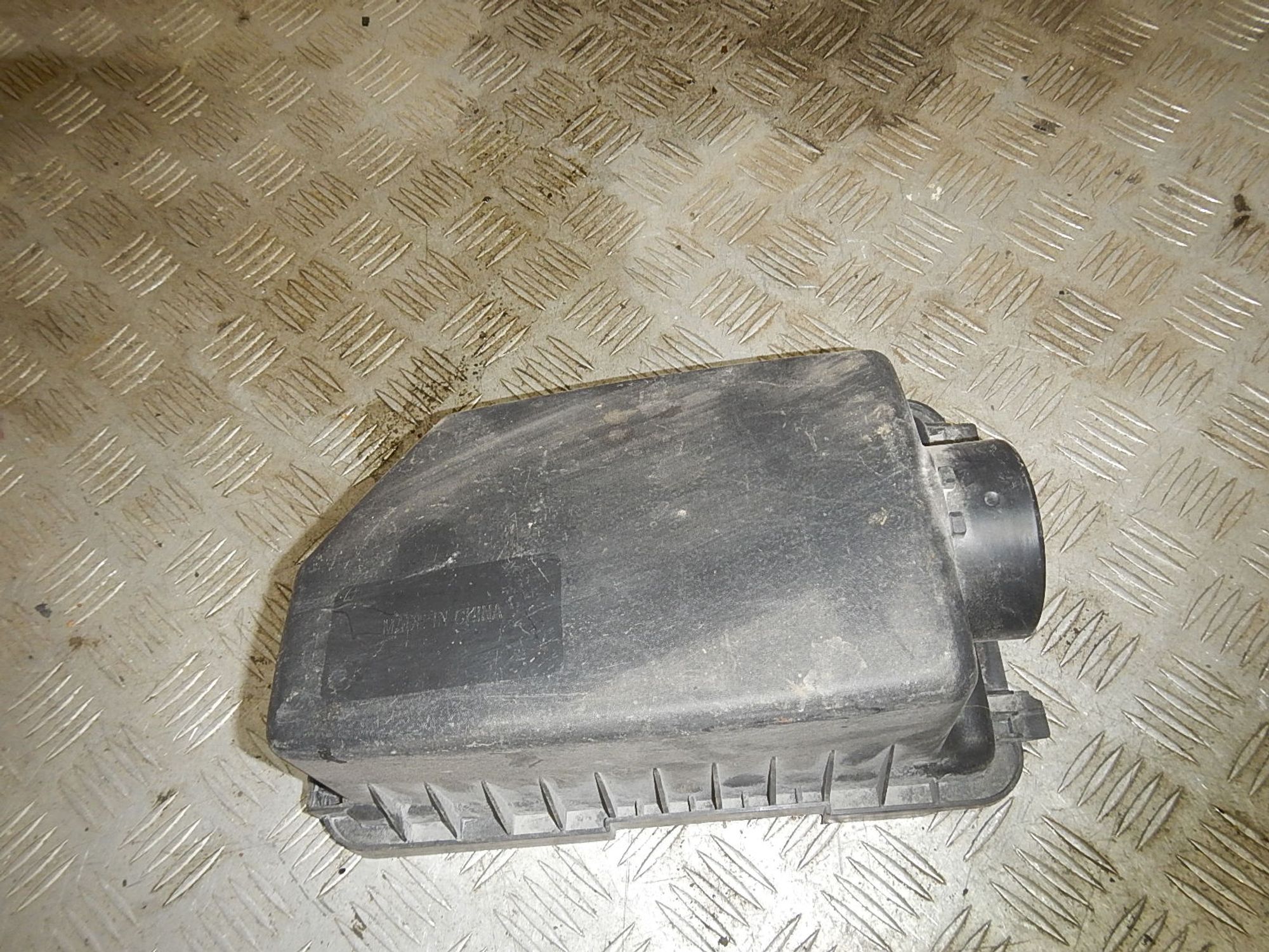 https://ycs.partsauto.market/partsauto-images/thmbs/b135e93f2d106a11df5e4386431c5e55/ed58bfa3ab10cb670ca1e0b14945c22d/329af01a6a73aa6d8f0a8235fab24423.jpg