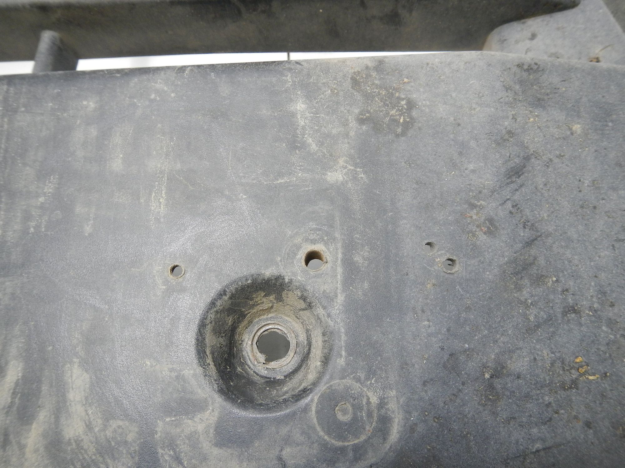 https://ycs.partsauto.market/partsauto-images/thmbs/b135e93f2d106a11df5e4386431c5e55/ef041da70c0d50632d358196efb92b5f/be1d79c65315f2ecacd397a84b3e5fe4.jpg