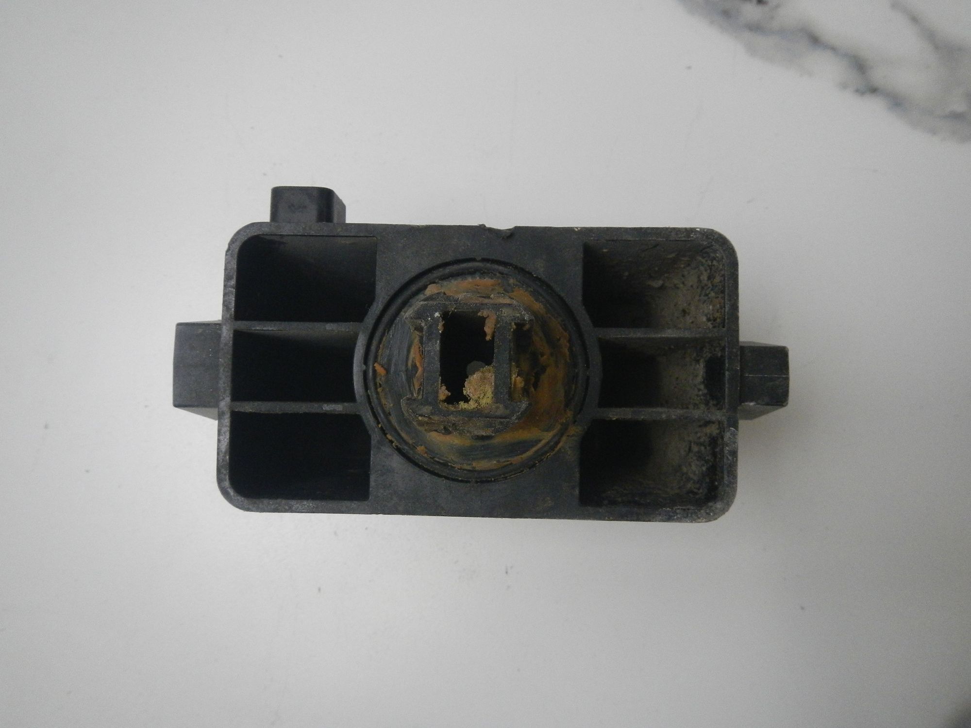https://ycs.partsauto.market/partsauto-images/thmbs/b135e93f2d106a11df5e4386431c5e55/ef4e212c965aa0369470046ed88973f6/b2c836a8194433e8a1fba9c589f8d62d.jpg