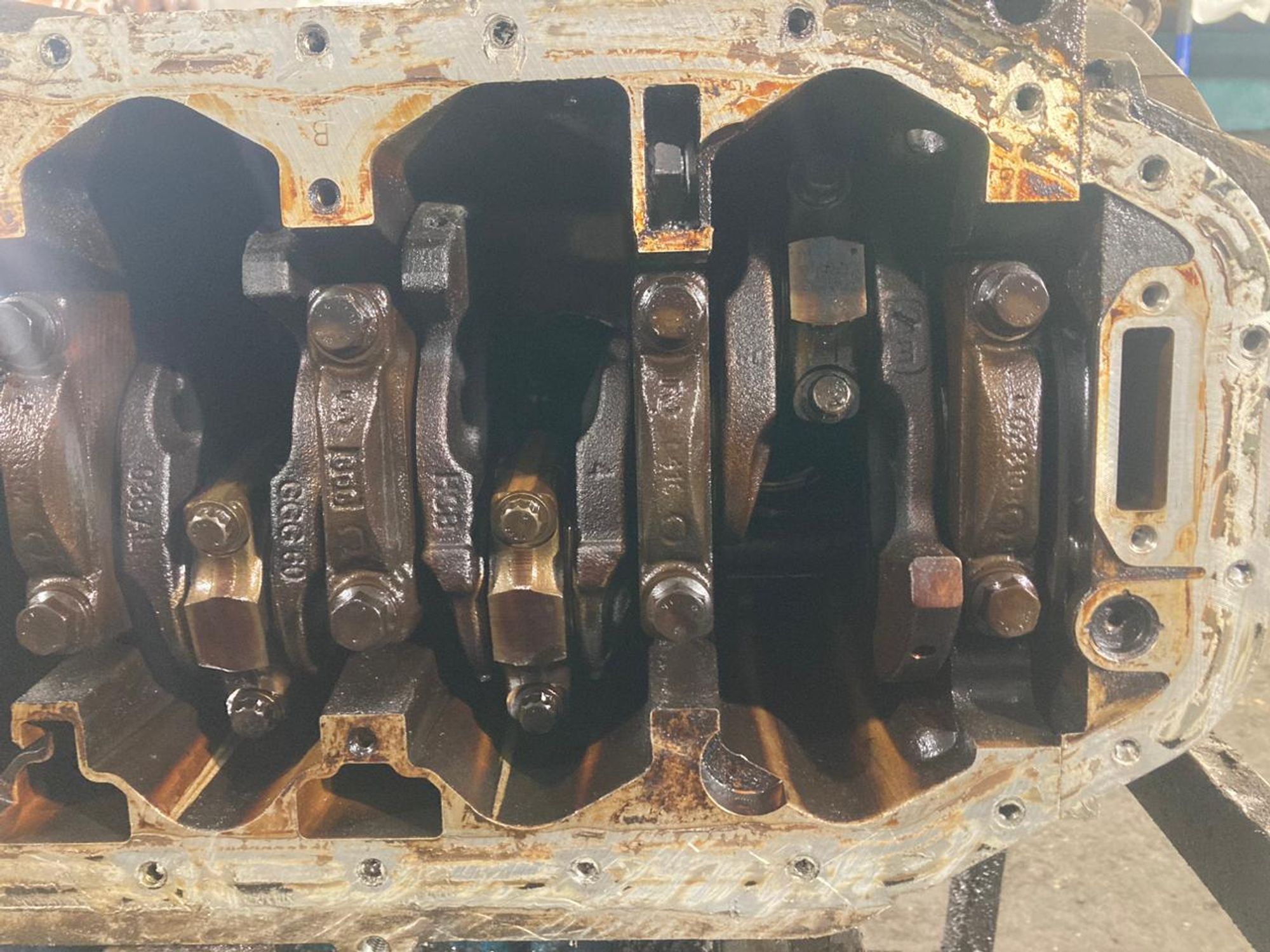 https://ycs.partsauto.market/partsauto-images/thmbs/b135e93f2d106a11df5e4386431c5e55/f46c0d2232d915e64650c9a8c6d16bdc/2f1e8defd47271a384c34f08c7776a95.jpg