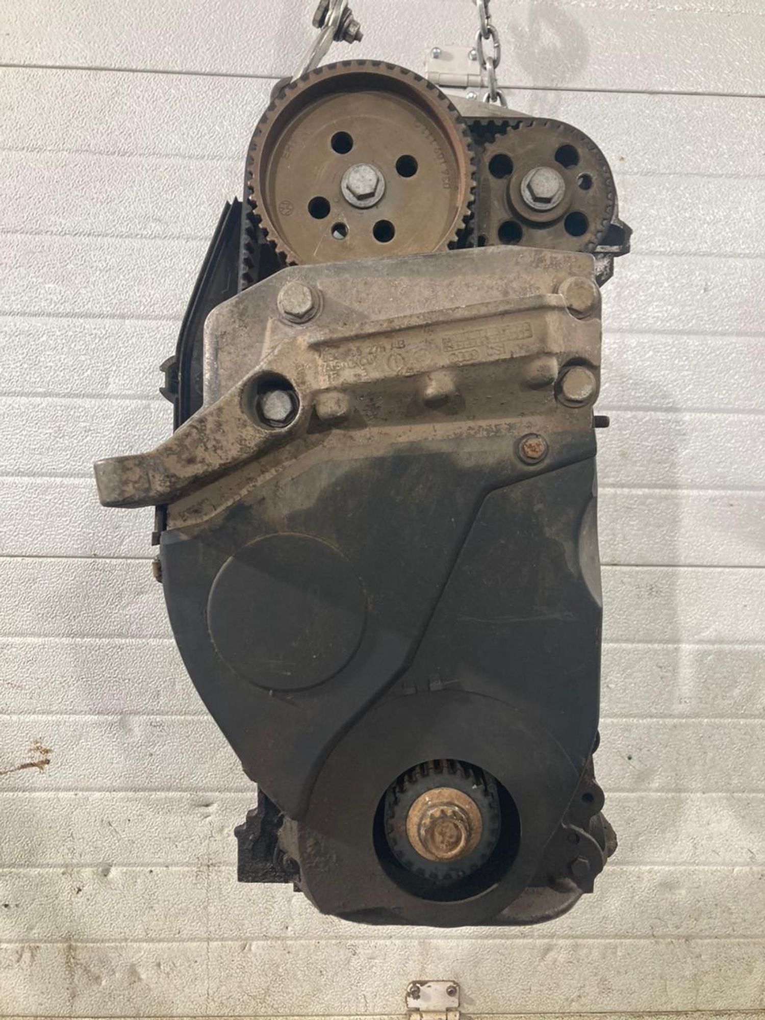 https://ycs.partsauto.market/partsauto-images/thmbs/b135e93f2d106a11df5e4386431c5e55/f46c0d2232d915e64650c9a8c6d16bdc/8b8c9c9a12596d790e34e18ce2f65624.jpg