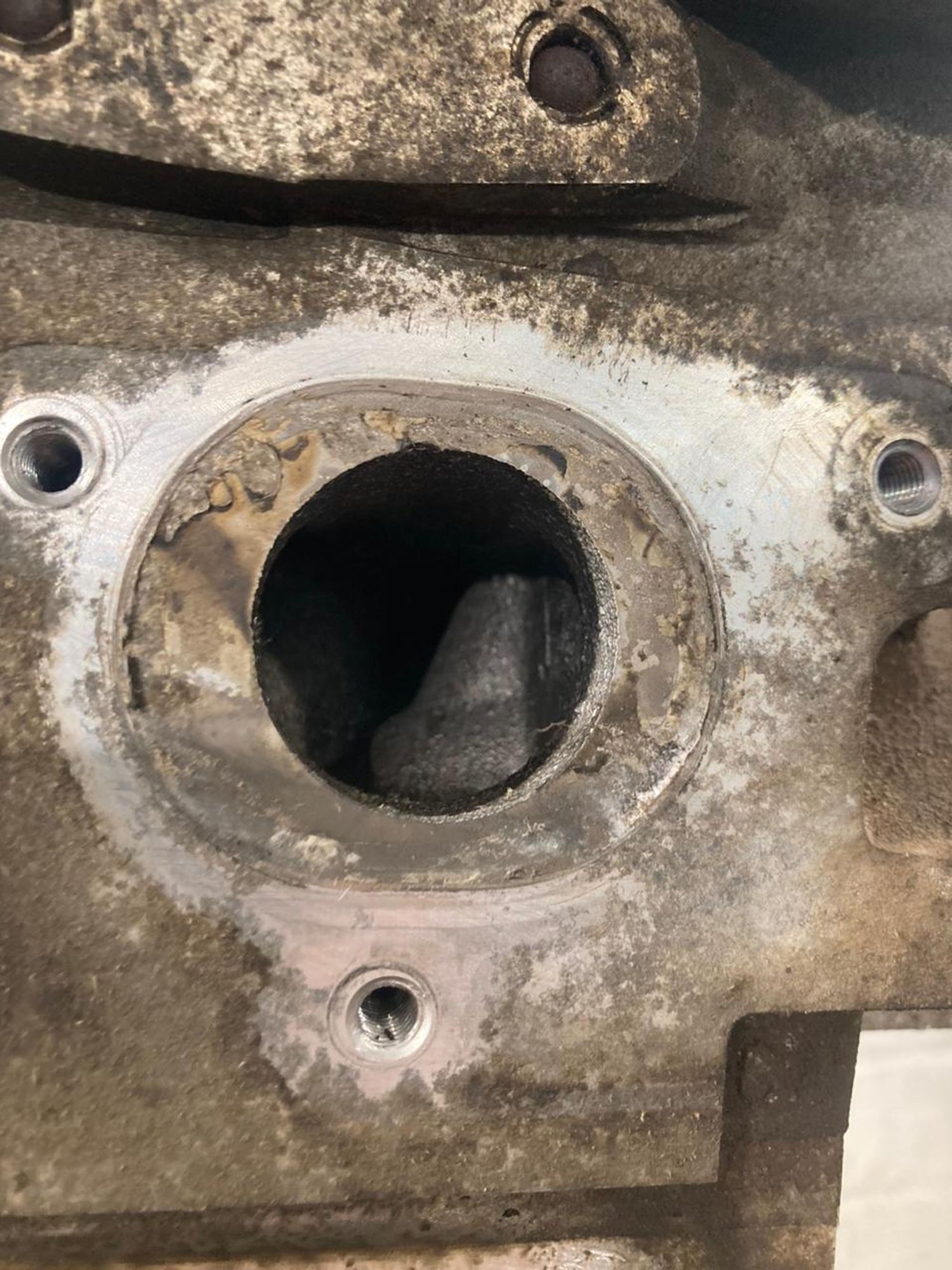 https://ycs.partsauto.market/partsauto-images/thmbs/b135e93f2d106a11df5e4386431c5e55/f46c0d2232d915e64650c9a8c6d16bdc/dcc71c249dfdebd4e00047eccd19ed77.jpg