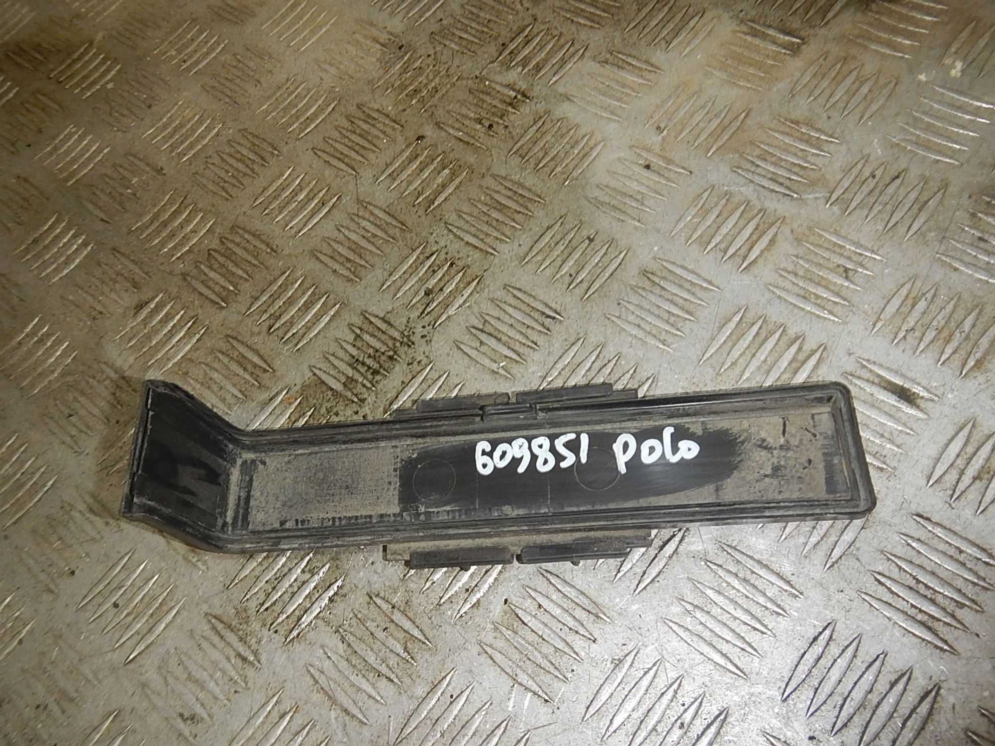 https://ycs.partsauto.market/partsauto-images/thmbs/b135e93f2d106a11df5e4386431c5e55/f73eb39f6377b03f56ac7f5c61943cb0/1d805ad55b4f76d1951d273ba7d89ac5.jpg
