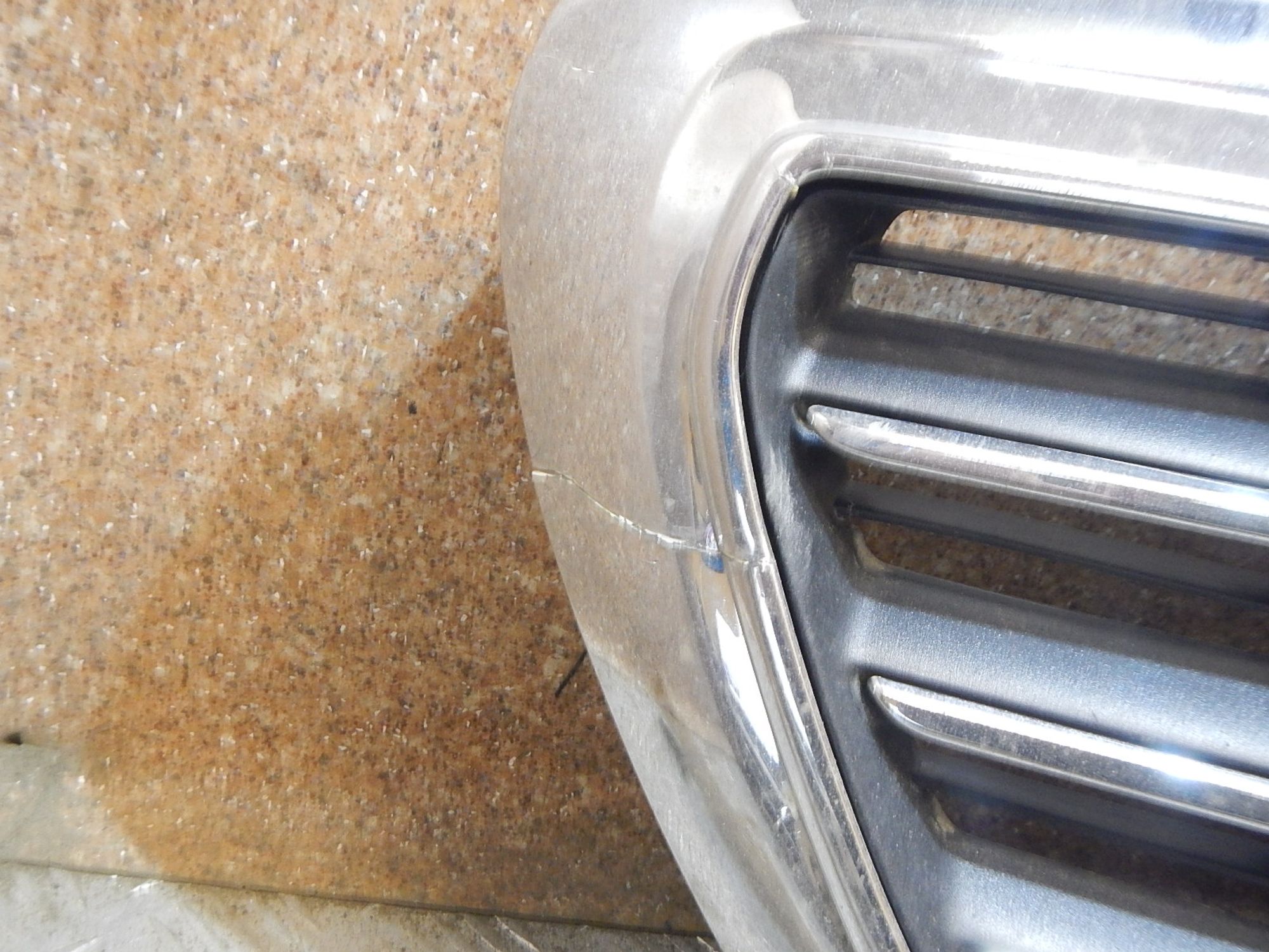 https://ycs.partsauto.market/partsauto-images/thmbs/b135e93f2d106a11df5e4386431c5e55/f798c50a97f1223d56e492cd18a83e0c/3e88155800e1d1ba4b5dc40d8b3ef8e8.jpg