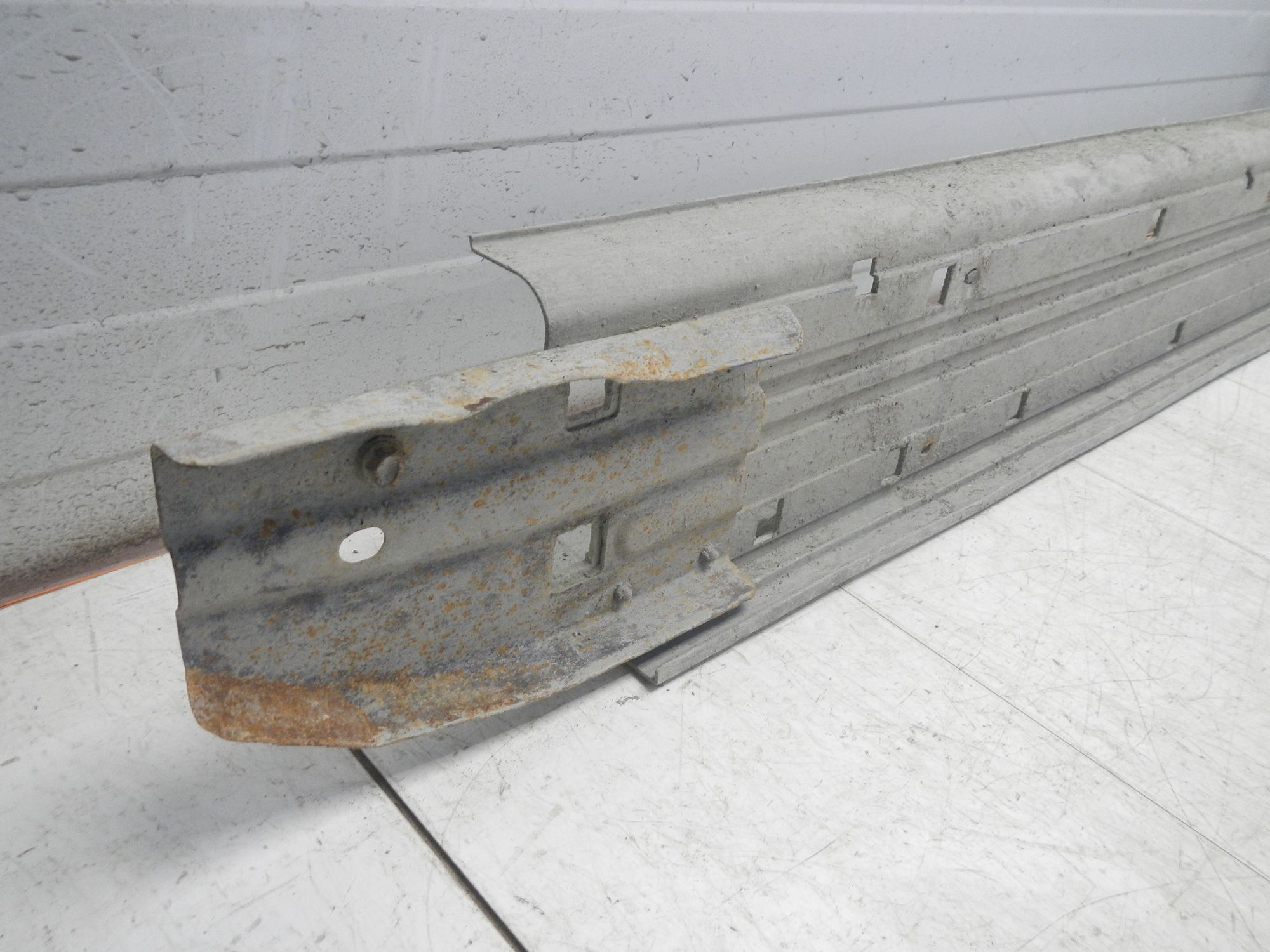 https://ycs.partsauto.market/partsauto-images/thmbs/b135e93f2d106a11df5e4386431c5e55/f811e95dd6126b36c26b2681b205ffc2/40448c03620122b934833500b7dae0f2.jpg