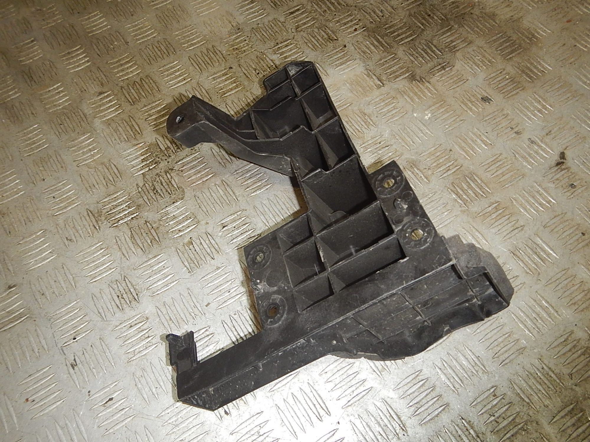 https://ycs.partsauto.market/partsauto-images/thmbs/b135e93f2d106a11df5e4386431c5e55/f8487945c89874746a2cfd00c3dd4ace/e9d0689eb1d01b7aef2584f4f4ab6f69.jpg