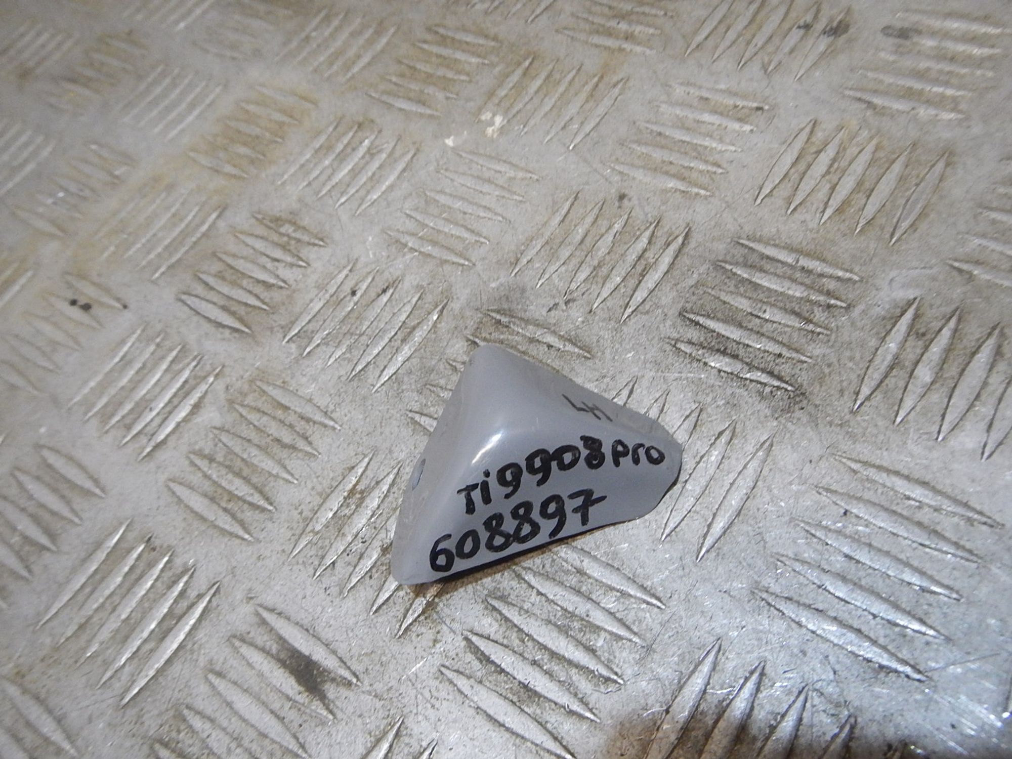 https://ycs.partsauto.market/partsauto-images/thmbs/b135e93f2d106a11df5e4386431c5e55/fa7d5ec9ce0ce2e0d035f2a8add643e1/c5b80d9d28a840a047421e29d17c8b6f.jpg