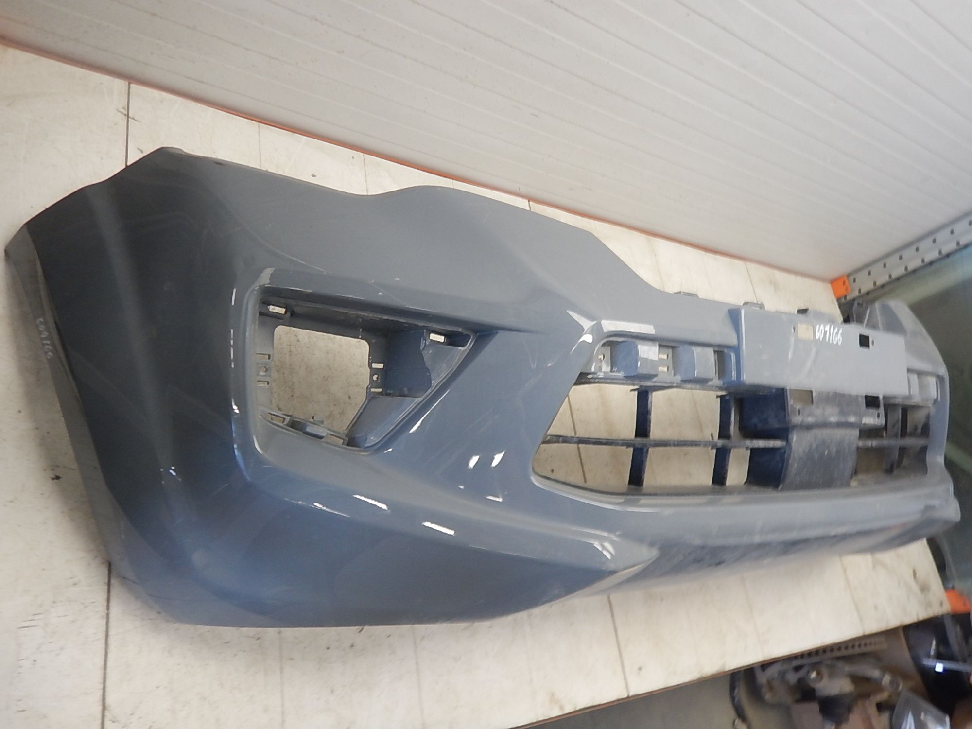 https://ycs.partsauto.market/partsauto-images/thmbs/b135e93f2d106a11df5e4386431c5e55/facdbdf6ea0dff06d8b45e3e70133477/61a02b6ee01df8b14615a9d1812e318e.jpg