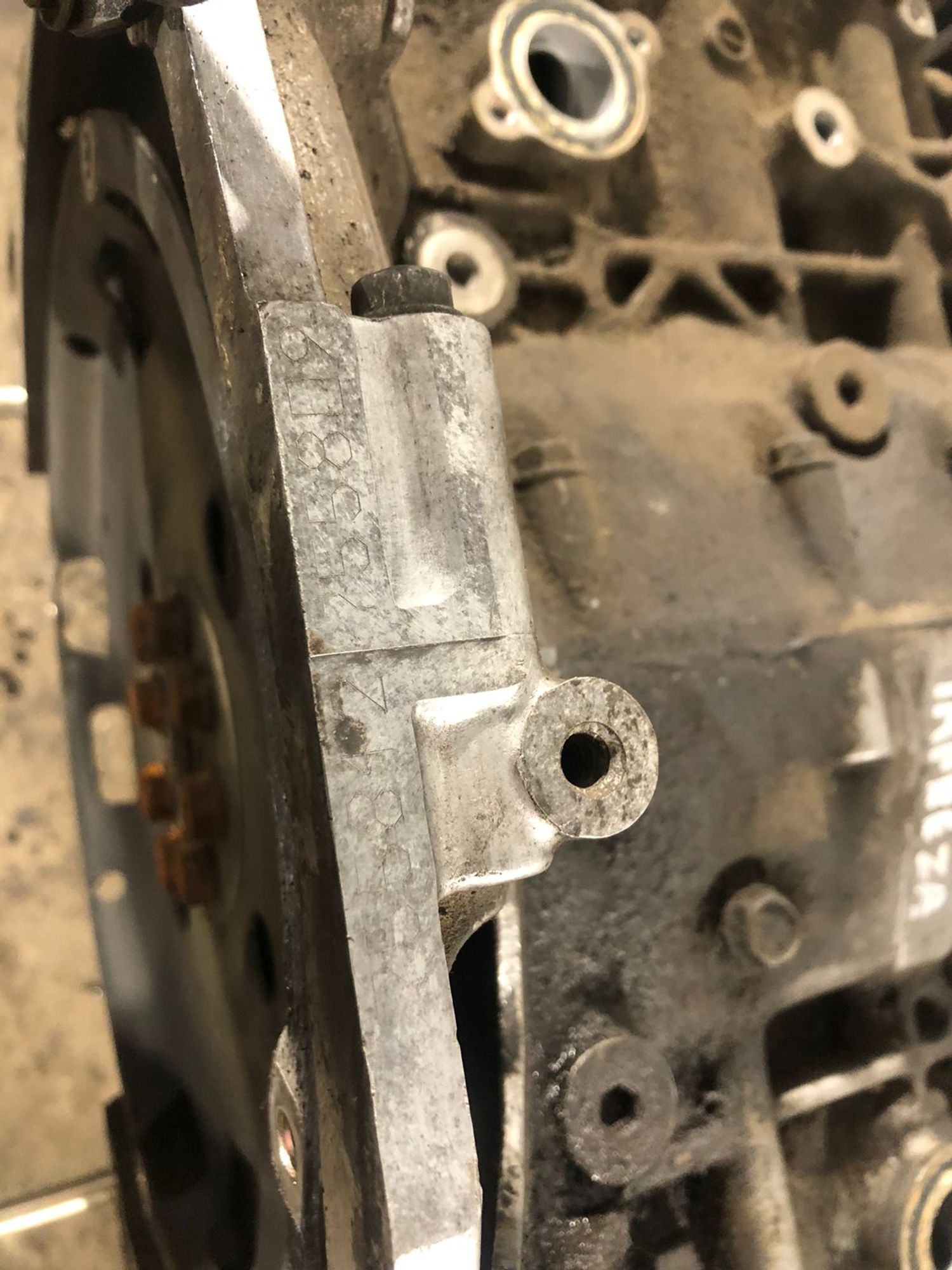 https://ycs.partsauto.market/partsauto-images/thmbs/b135e93f2d106a11df5e4386431c5e55/fbbde1f139c9776dfe093f2a637a1a7a/ff227baf0db135986696d025d8d60493.jpg