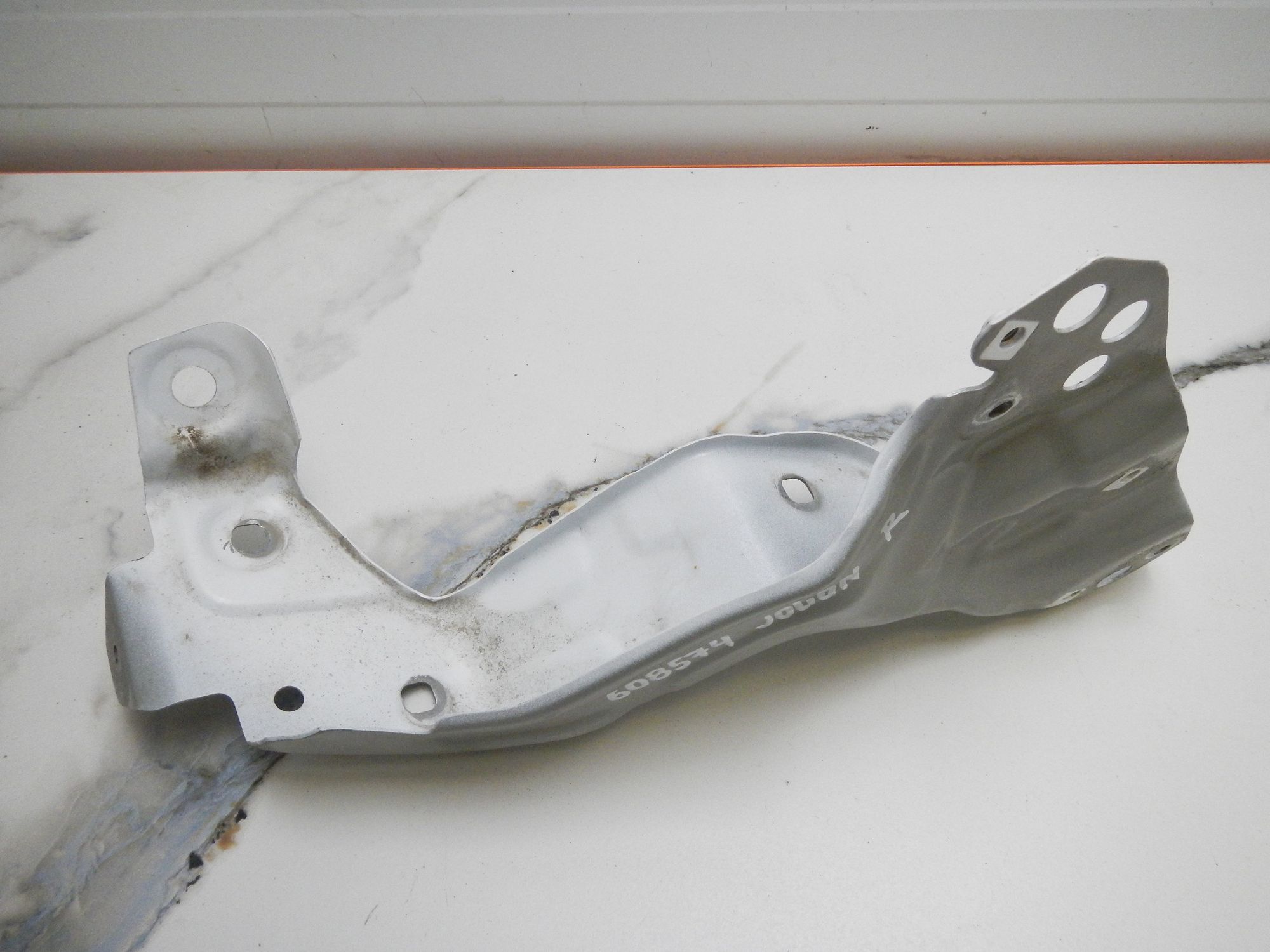 https://ycs.partsauto.market/partsauto-images/thmbs/b135e93f2d106a11df5e4386431c5e55/fc69b7c5eb34f11f1d86327170381f90/9f484c9561a0295f963b24525f69f640.jpg