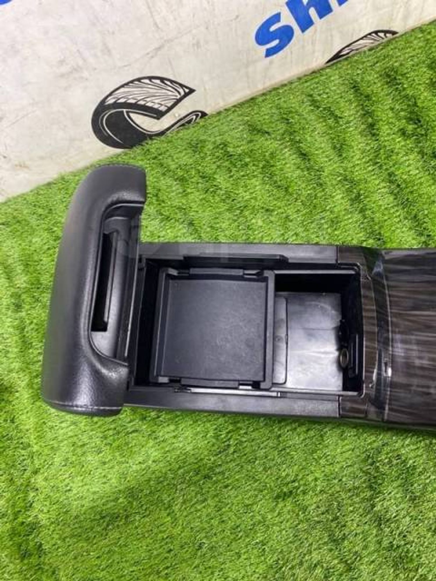 https://ycs.partsauto.market/partsauto-images/thmbs/c3f37c53c3f26218694e162feb13d3cb/521a1fa2e9f9ce89dcfffe127af3a8bb/48ece18f7a76665808f6857e9b542bff.jpg