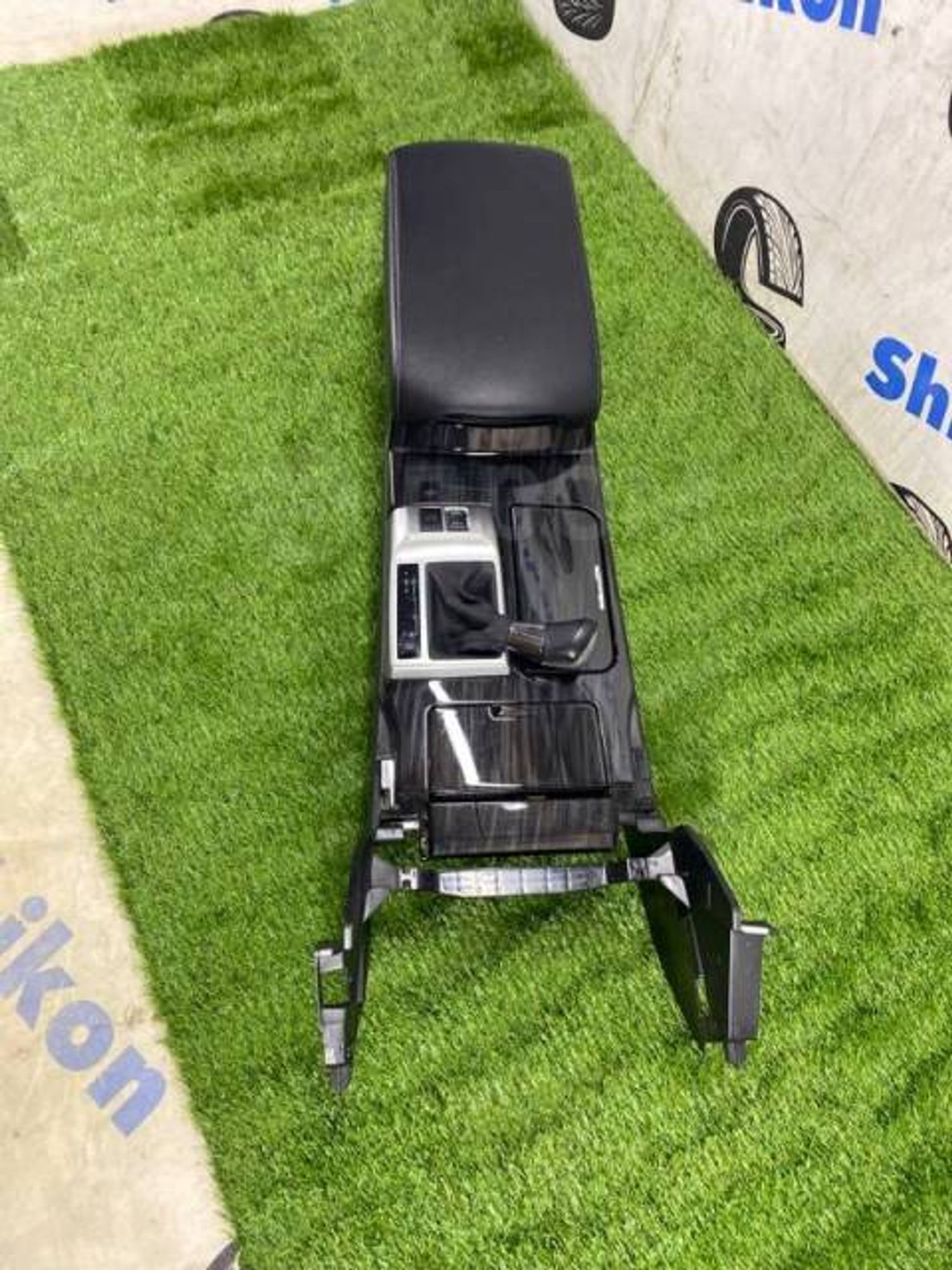 https://ycs.partsauto.market/partsauto-images/thmbs/c3f37c53c3f26218694e162feb13d3cb/521a1fa2e9f9ce89dcfffe127af3a8bb/da3a43e41c829f1401df564846a951fa.jpg