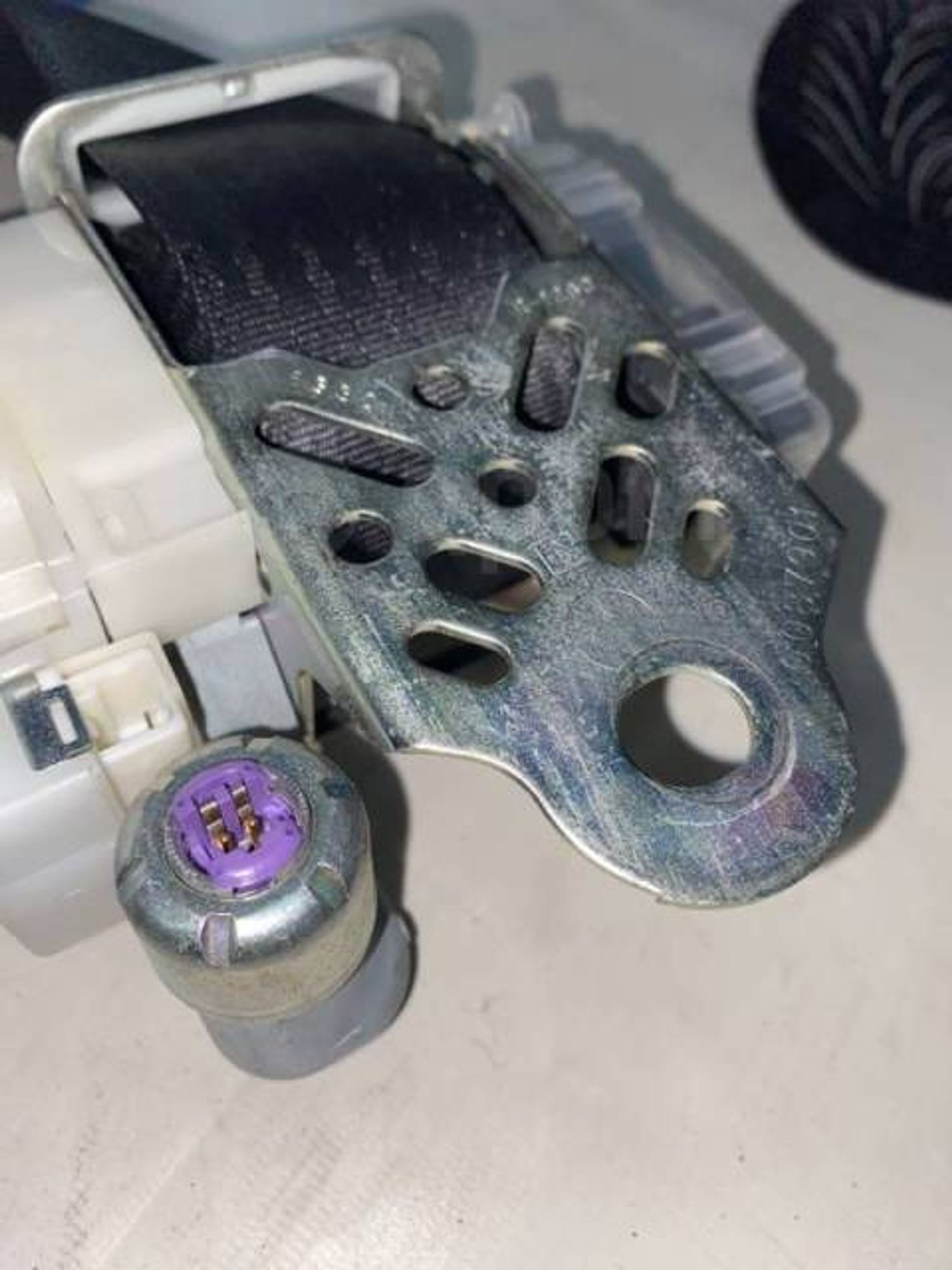 https://ycs.partsauto.market/partsauto-images/thmbs/c3f37c53c3f26218694e162feb13d3cb/5513f26d99995efaff188c001f77bdac/764c80327803c02cbba5e70e92fefc75.jpg