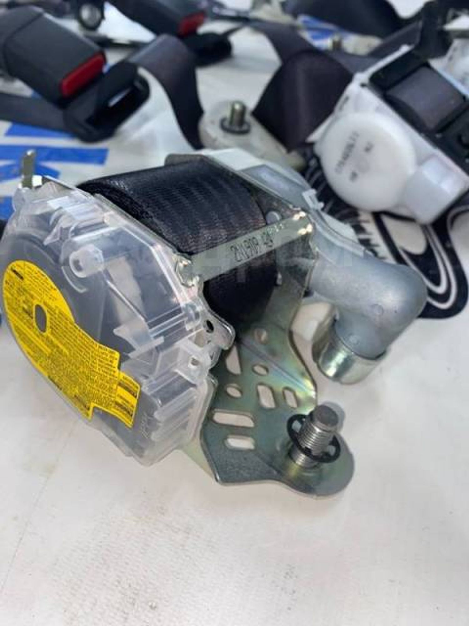 https://ycs.partsauto.market/partsauto-images/thmbs/c3f37c53c3f26218694e162feb13d3cb/5513f26d99995efaff188c001f77bdac/a79fbf2e7692d78f50c0862c4e62243a.jpg