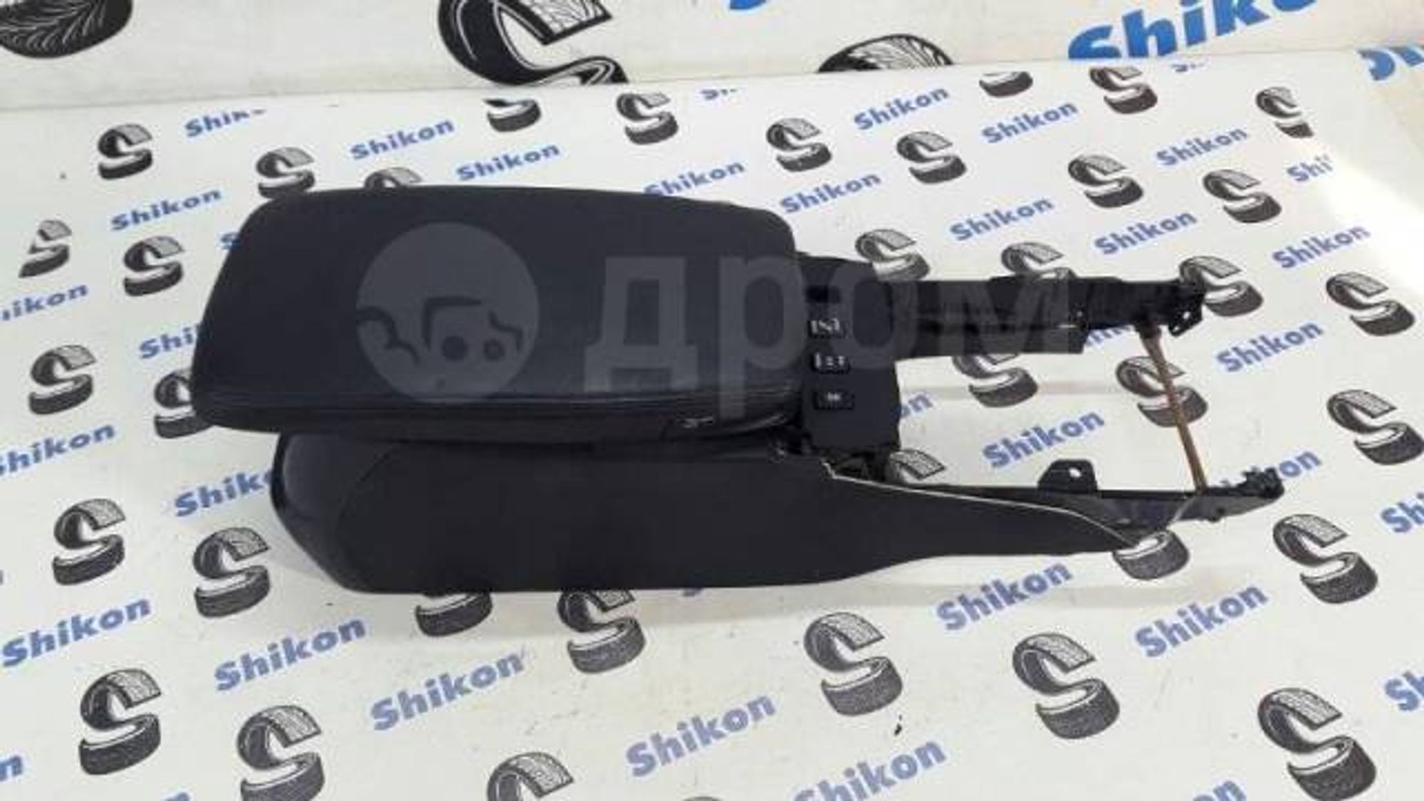 https://ycs.partsauto.market/partsauto-images/thmbs/c3f37c53c3f26218694e162feb13d3cb/8a797179e7d5982a8f9278cc0f96fe8c/e24dcc365fef3073c68ce30a7be2d248.jpg