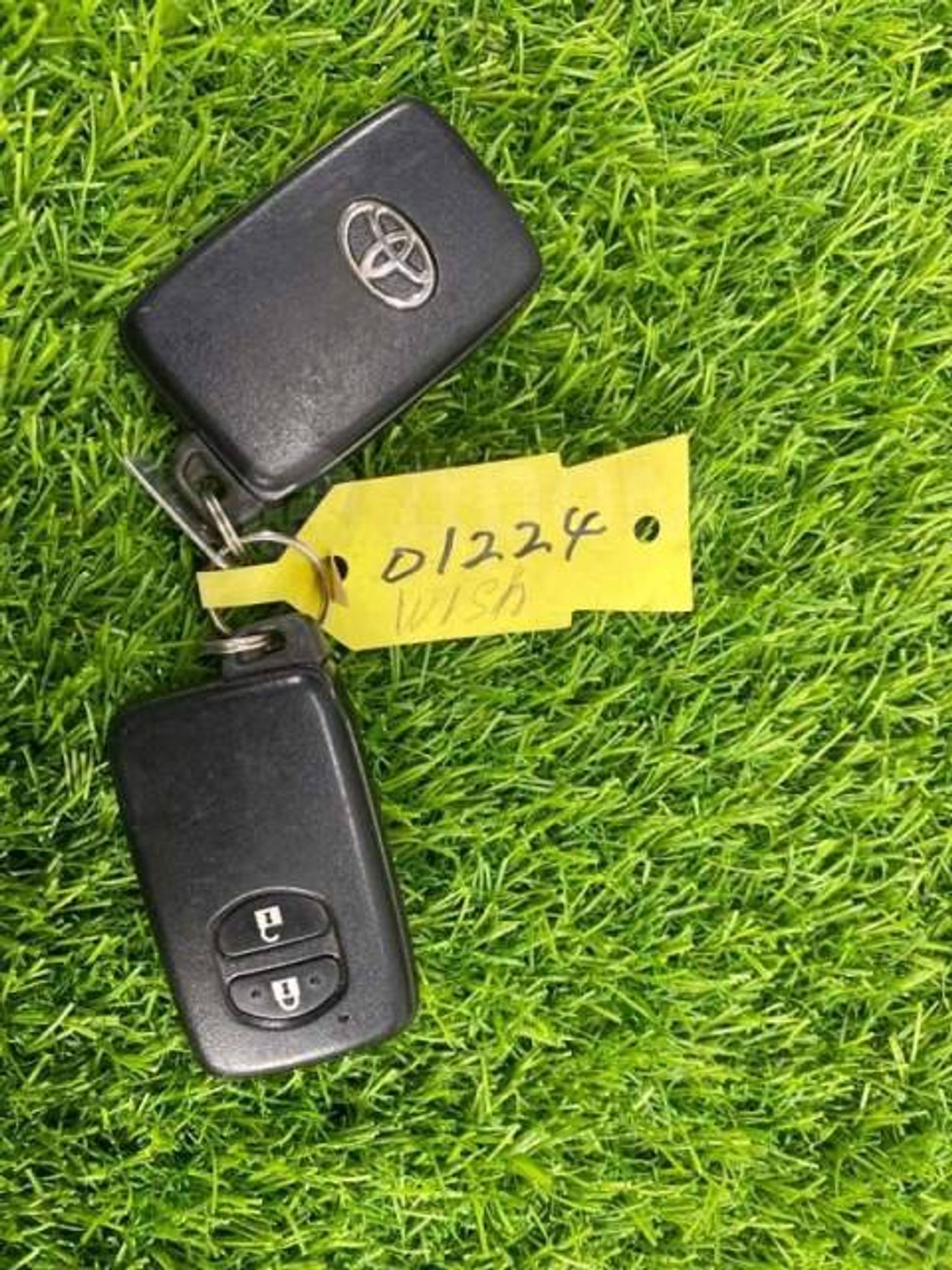 https://ycs.partsauto.market/partsauto-images/thmbs/c3f37c53c3f26218694e162feb13d3cb/9e5290aa52cf9c127715accd23f33171/22c8543a0fcc265999198425ef15cf33.jpg
