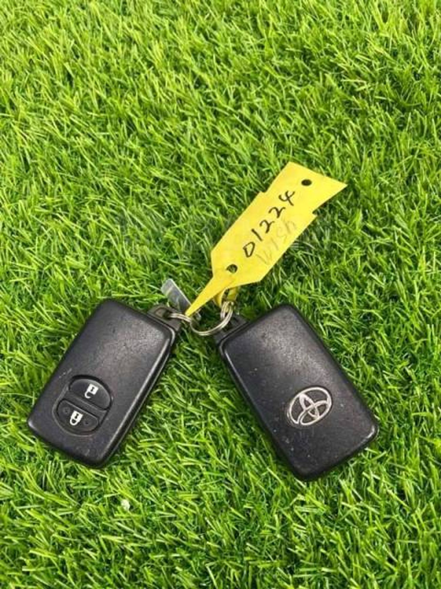 https://ycs.partsauto.market/partsauto-images/thmbs/c3f37c53c3f26218694e162feb13d3cb/9e5290aa52cf9c127715accd23f33171/8475177a584f0a9e27cf31cb469d1692.jpg