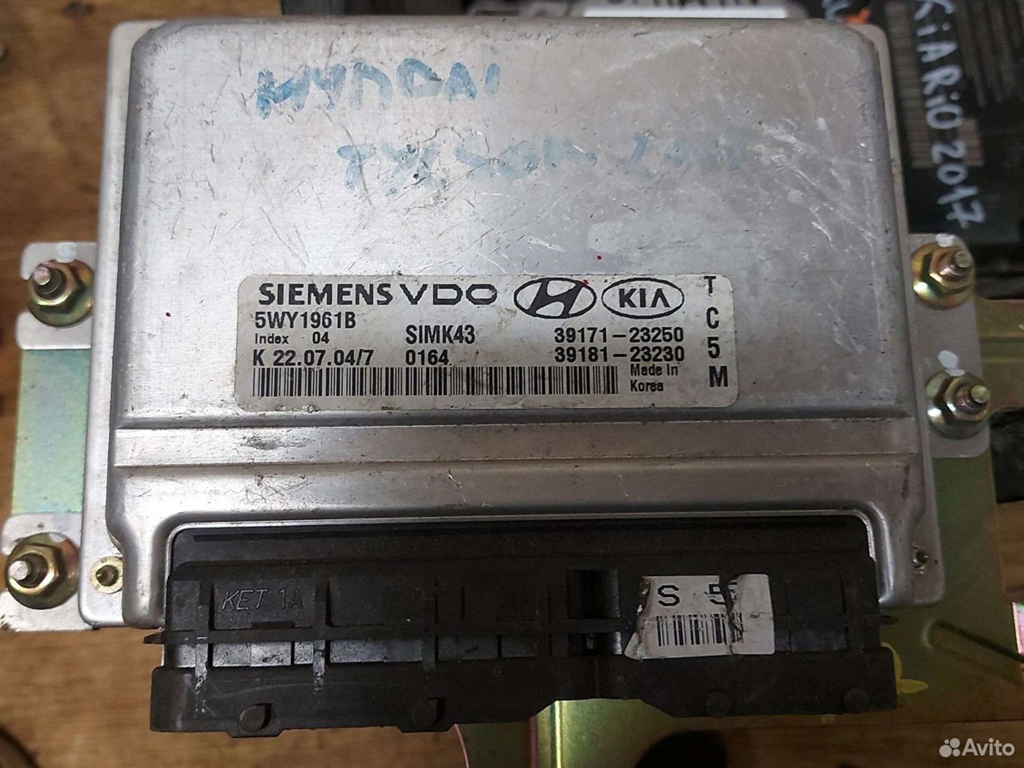 https://ycs.partsauto.market/partsauto-images/thmbs/c47f5cc5aec91c2ea7d3325f19c571cb/feabedc3028d16000aaa33d9dca1adb8/9785f8f7c171d78113c5140fdde33a40.jpg