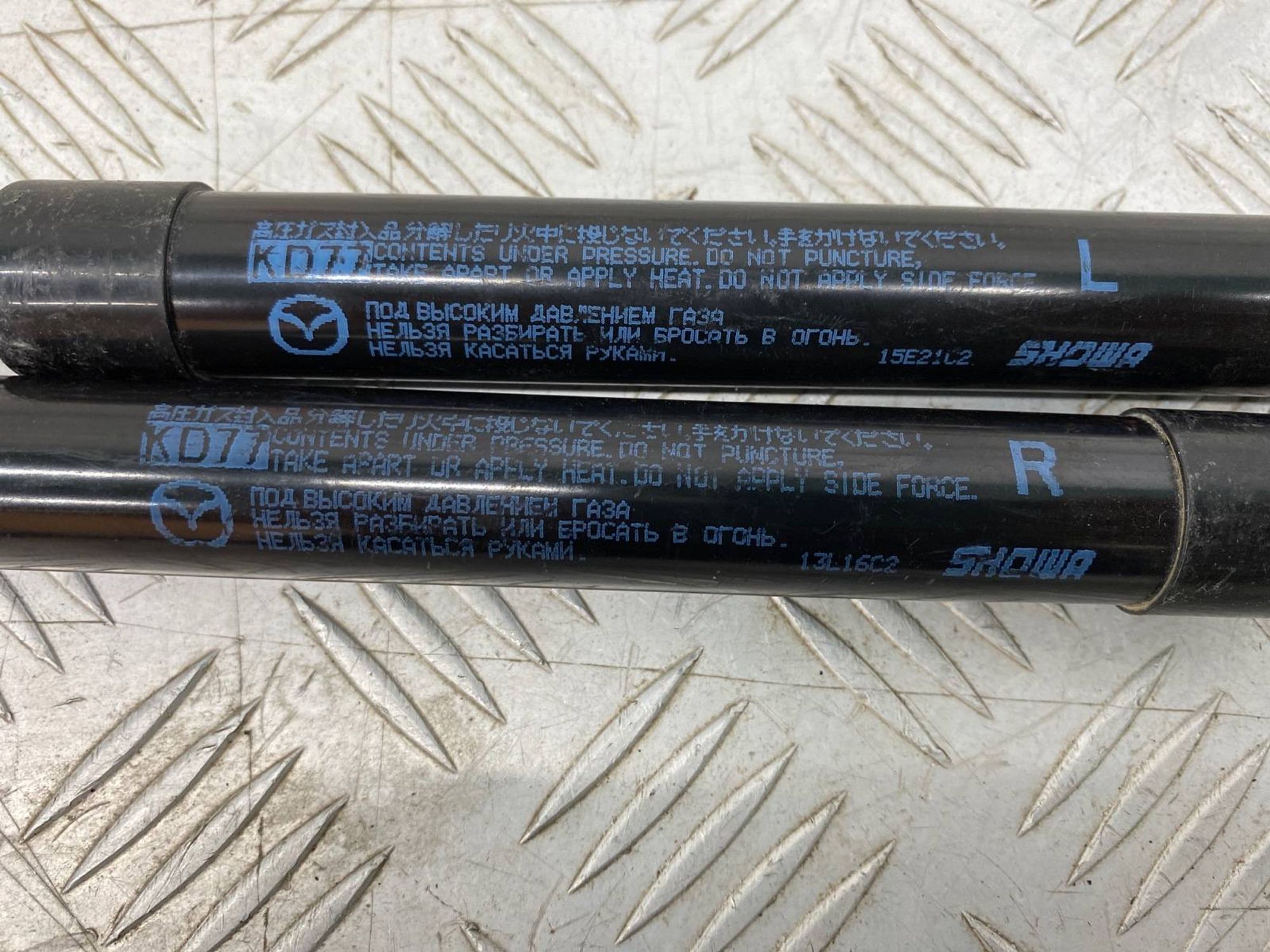 Б/У амортизатор багажника (газлифт, опора) задний, 1520 рублей, Краснодар