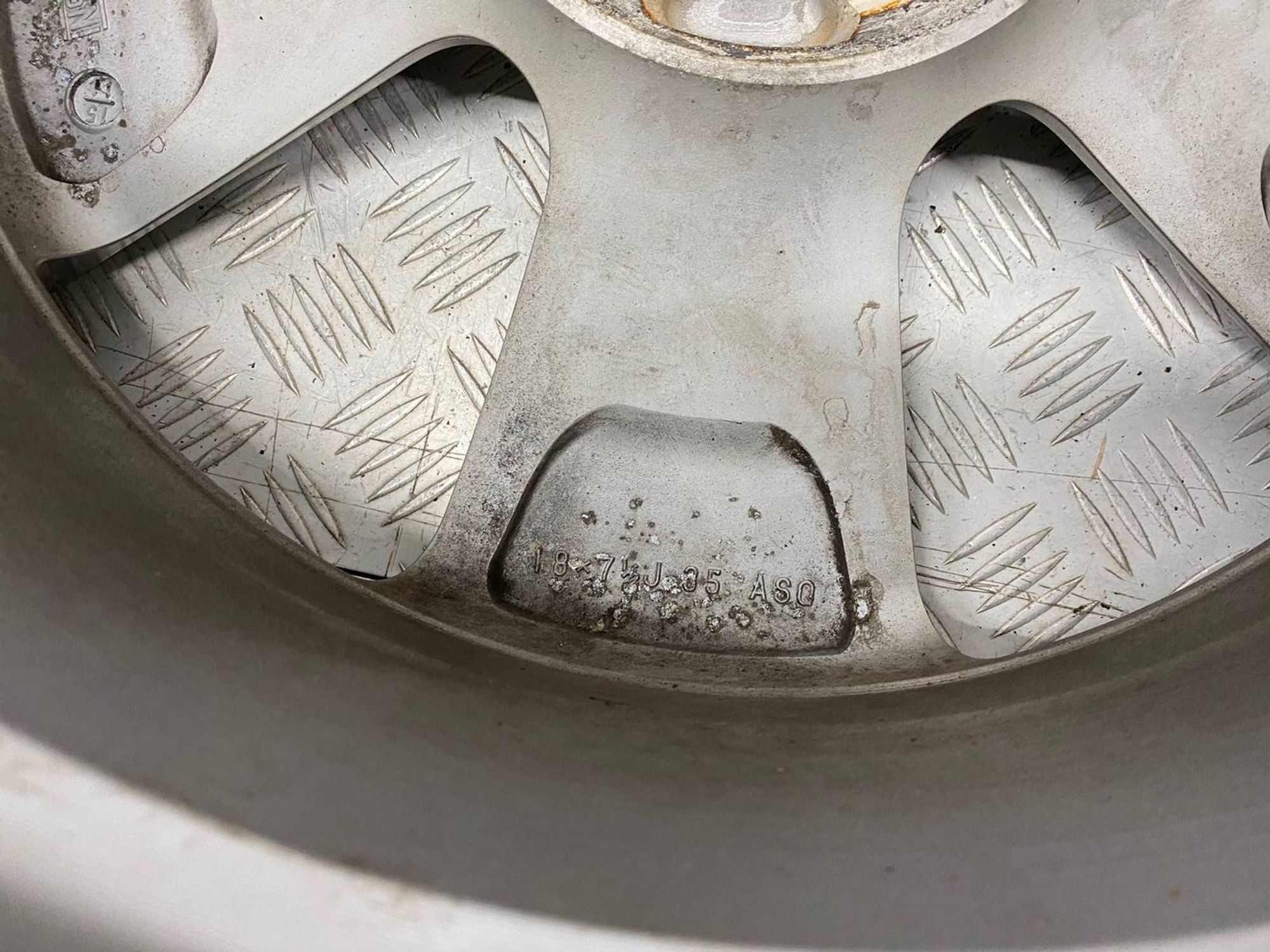 Диск 18 Lexus NX 426117824235ET 5x114.3 Литой, 9990 рублей, Краснодар