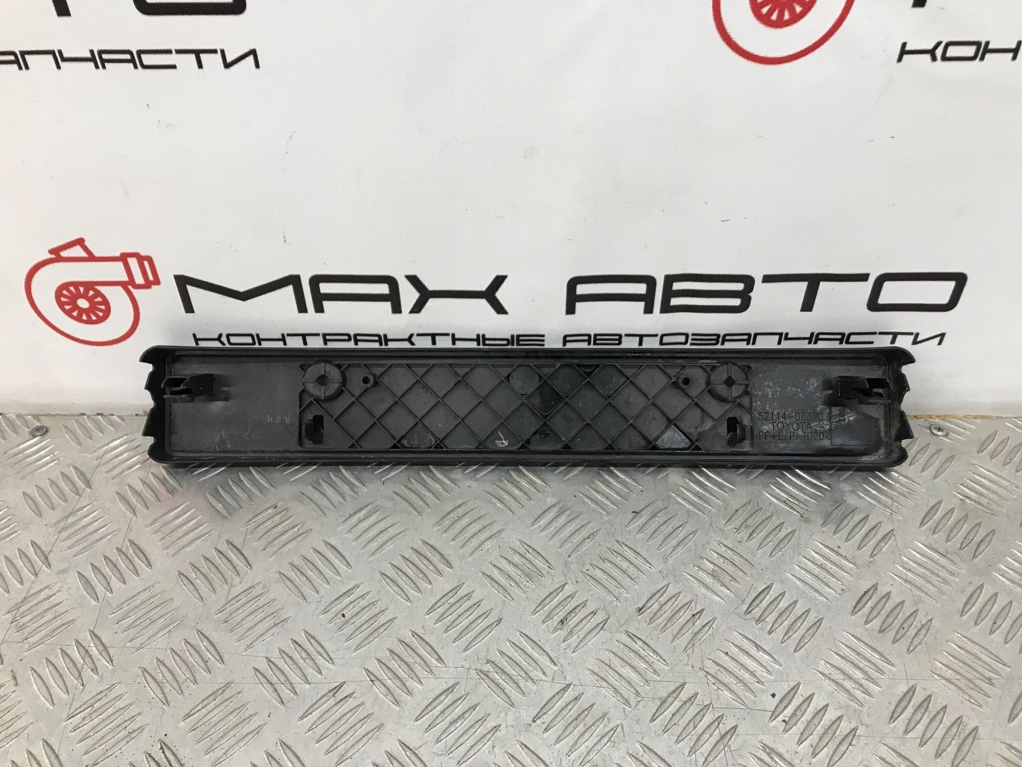 Б/У площадка номера передний  Toyota Camry ACV51 2011, 1890 рублей, Краснодар