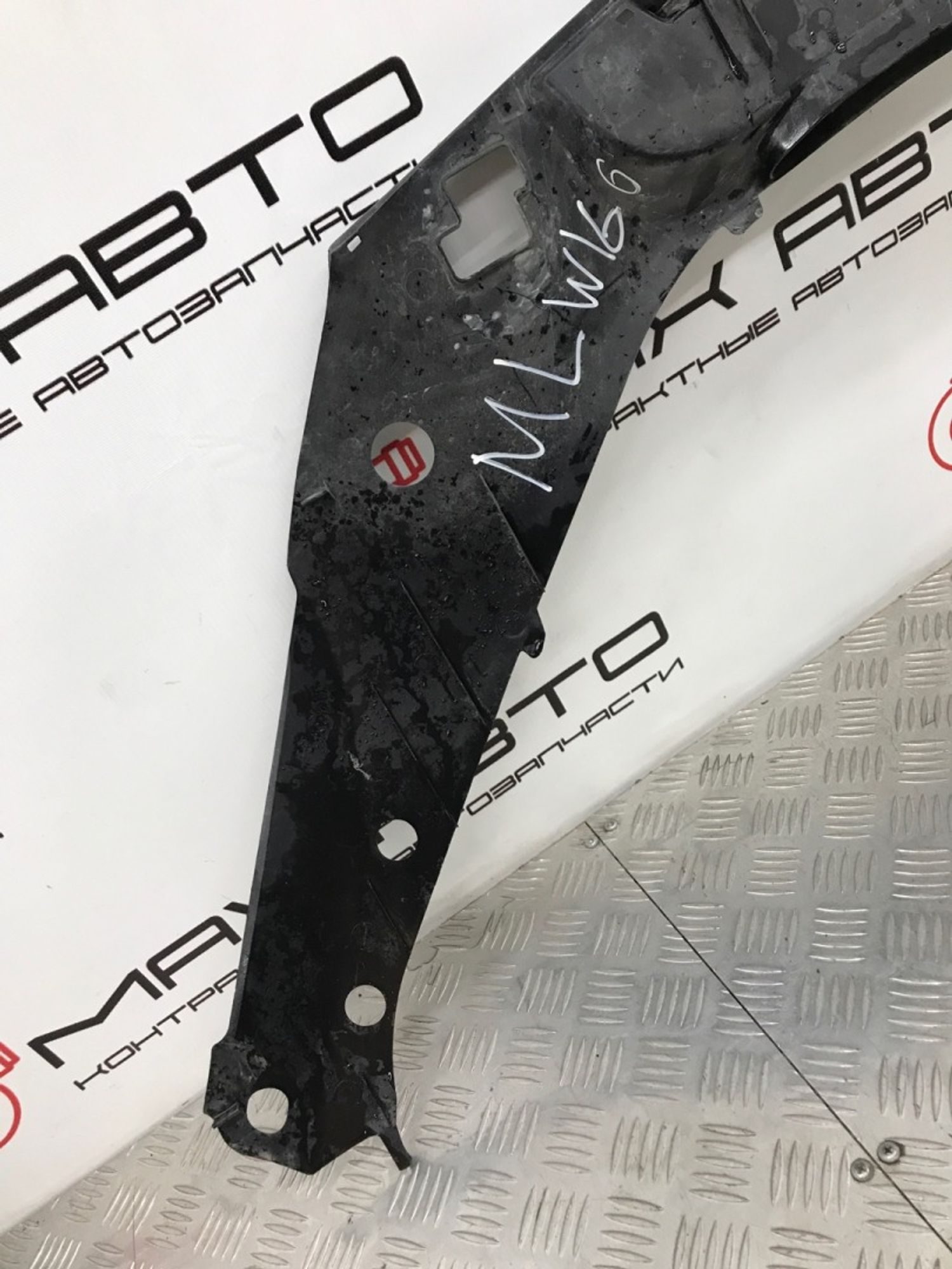 Б/У накладка замка капота (телевизора) Mercedes-Benz M-Class W166 2011, 2990 рублей, Краснодар