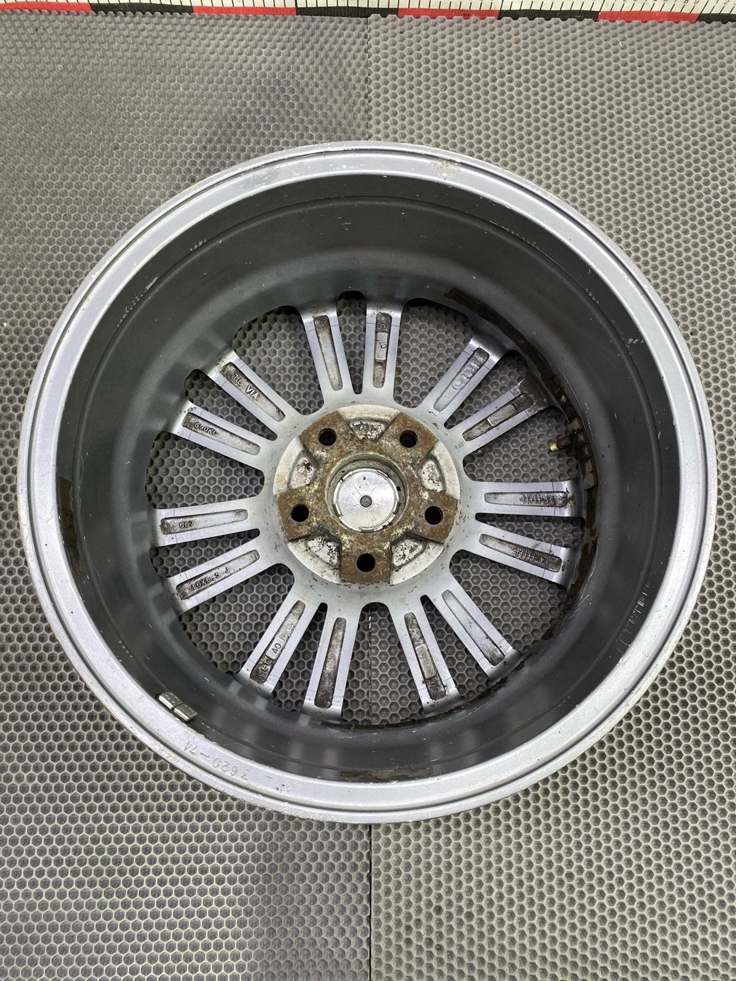 ДИСК 1 ШТ 16 via 40ET 5x114.3 Литой, 2990 рублей, Краснодар