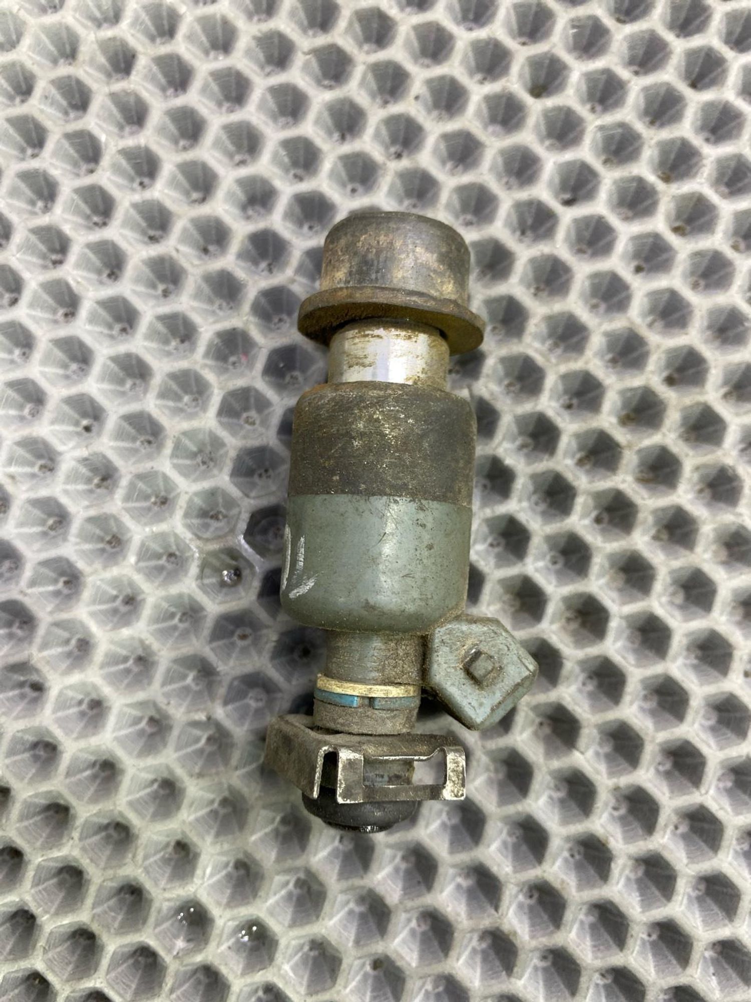 Б/У топливная форсунка Opel Vectra B X16XEL, 990 рублей, Краснодар