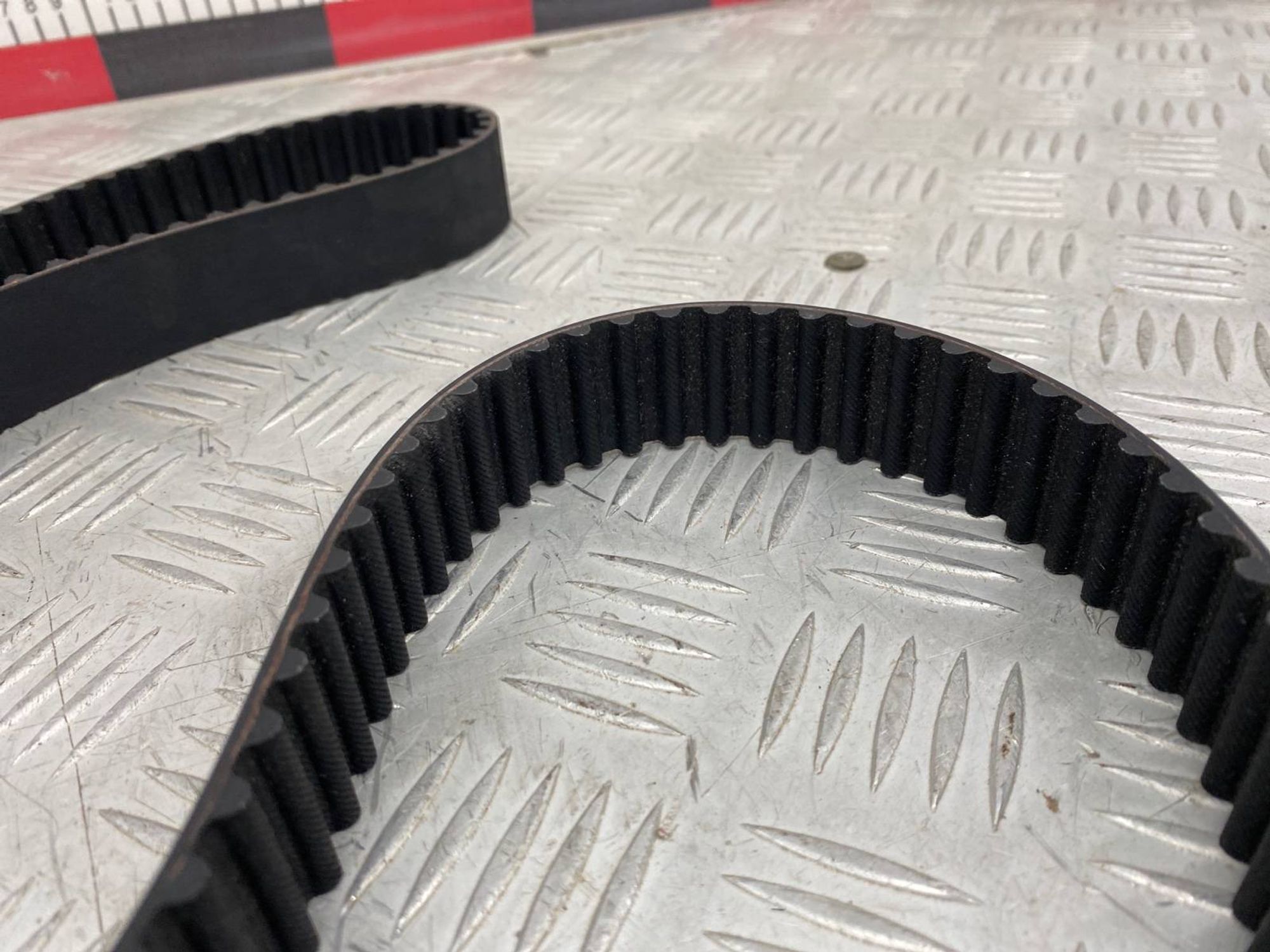 НОВАЯ(ЫЙ) ремень грм Kia Karnival LS/GS 2.9 TD J3, 1040 рублей, Краснодар