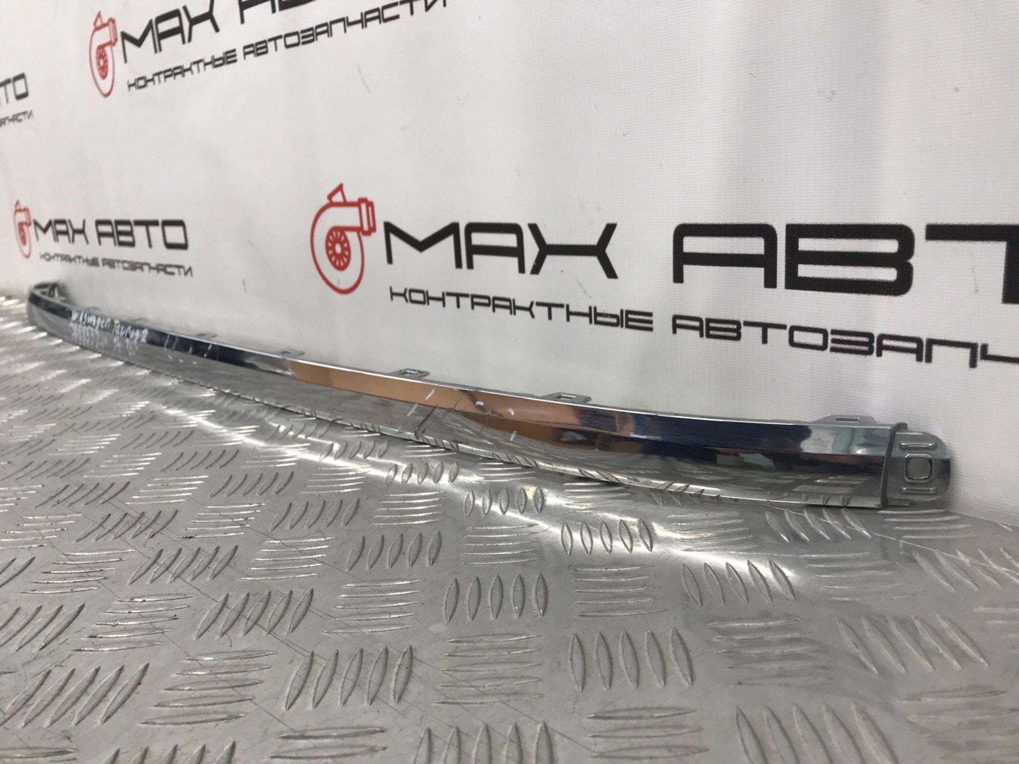 Б/У накладка бампера (молдинг) передний Volkswagen Touareg 7P6 2010, 990 рублей, Краснодар