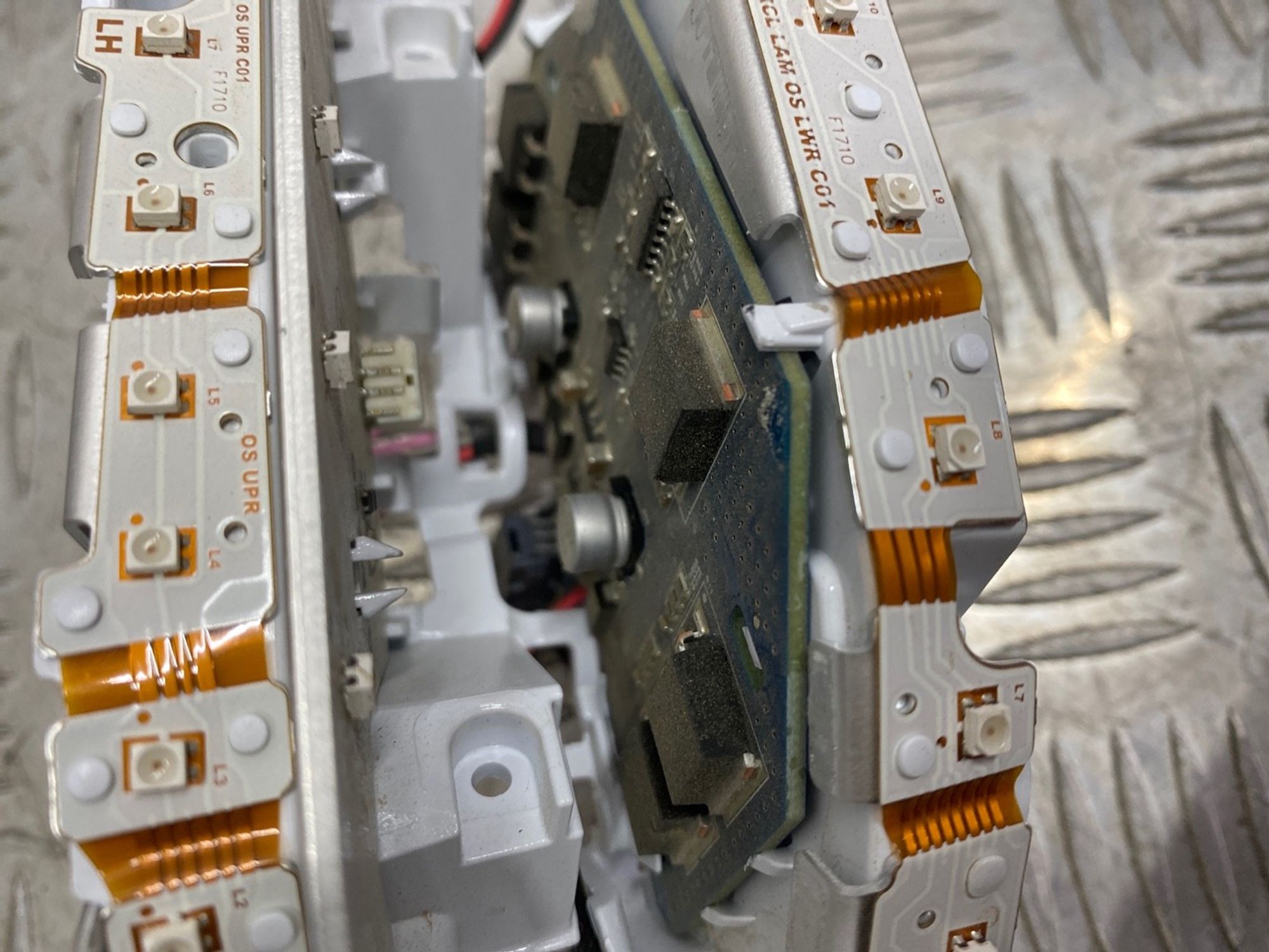 Б/У отражатель фары с диодом Kia Optima JF 2016, 990 рублей, Краснодар