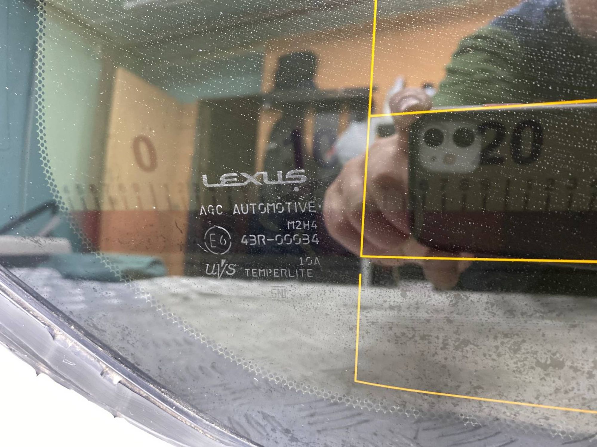 Б/У Стекло кузова заднее левое Lexus Lx570 URJ201 2015 С ДЕФЕКТОМ, 4990 рублей, Краснодар