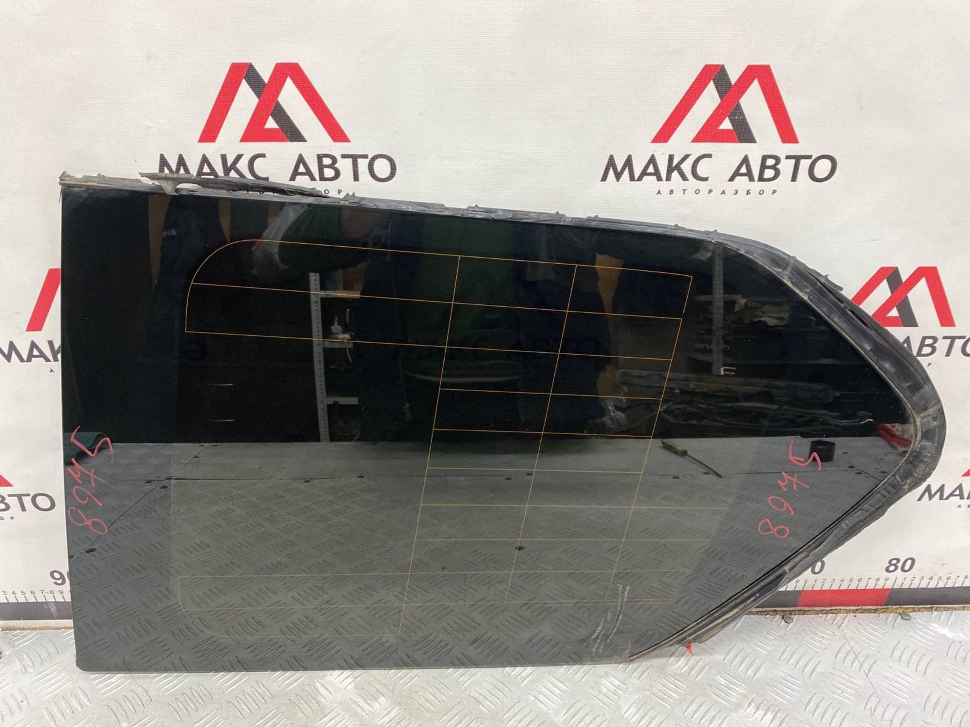 Б/У Стекло кузова заднее левое Lexus Lx570 URJ201 2015 С ДЕФЕКТОМ, 4990 рублей, Краснодар