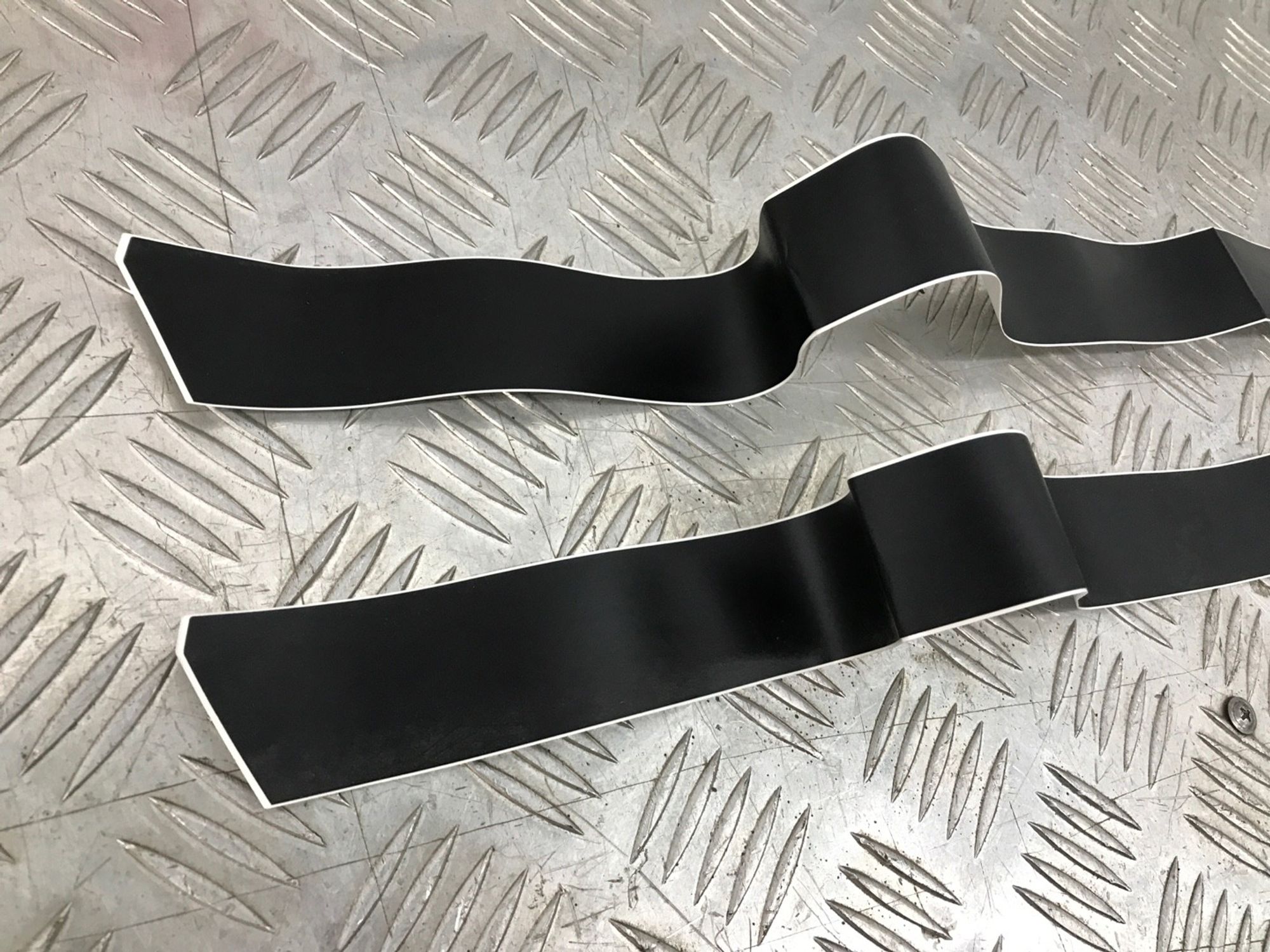 НОВАЯ(ЫЙ) наклейка двери ( молдинг двери ) Kia, 400 рублей, Краснодар