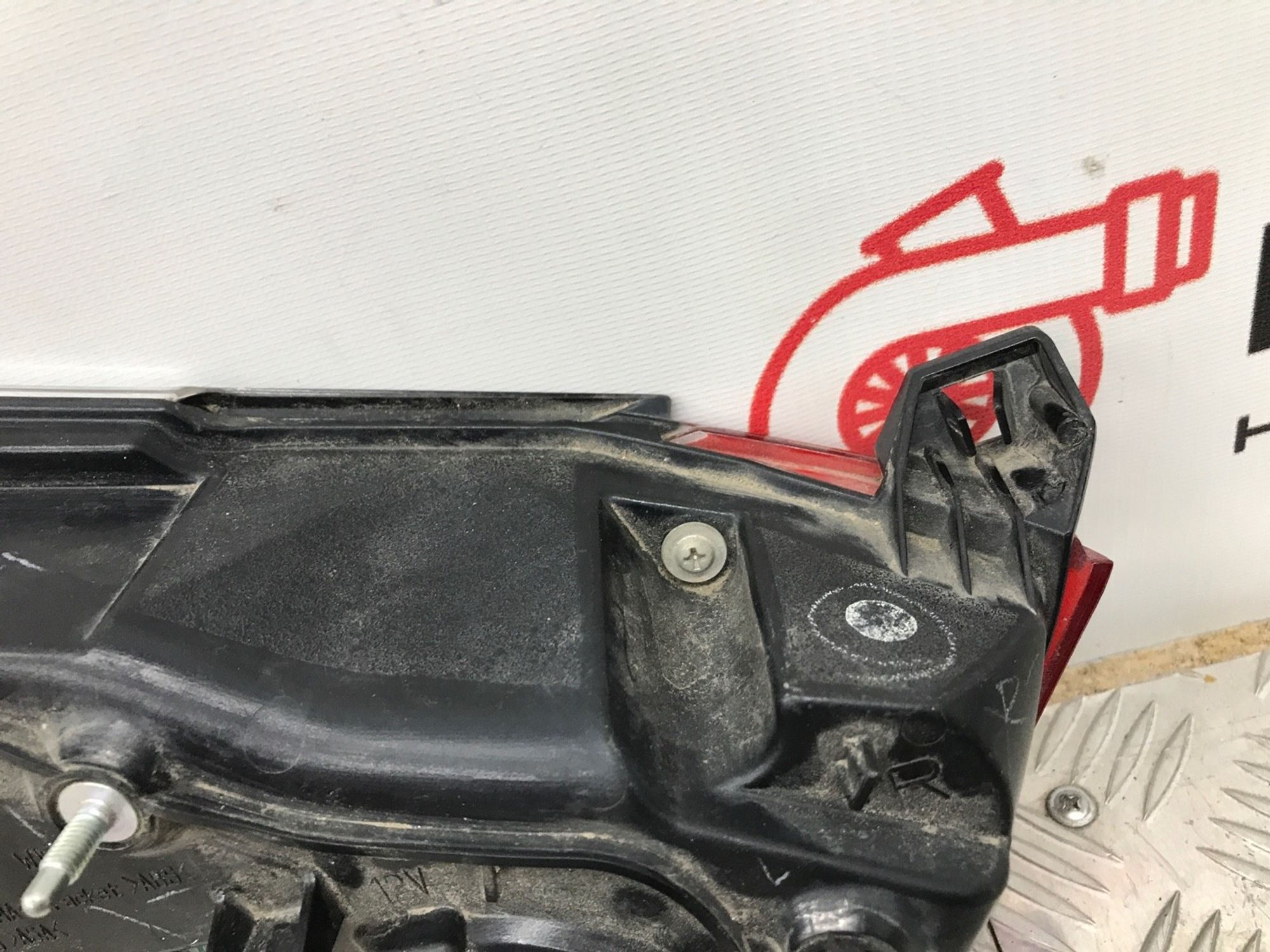 Б/У фонарь ( стоп сигнал , фара , оптика ) задний, 800 рублей, Краснодар