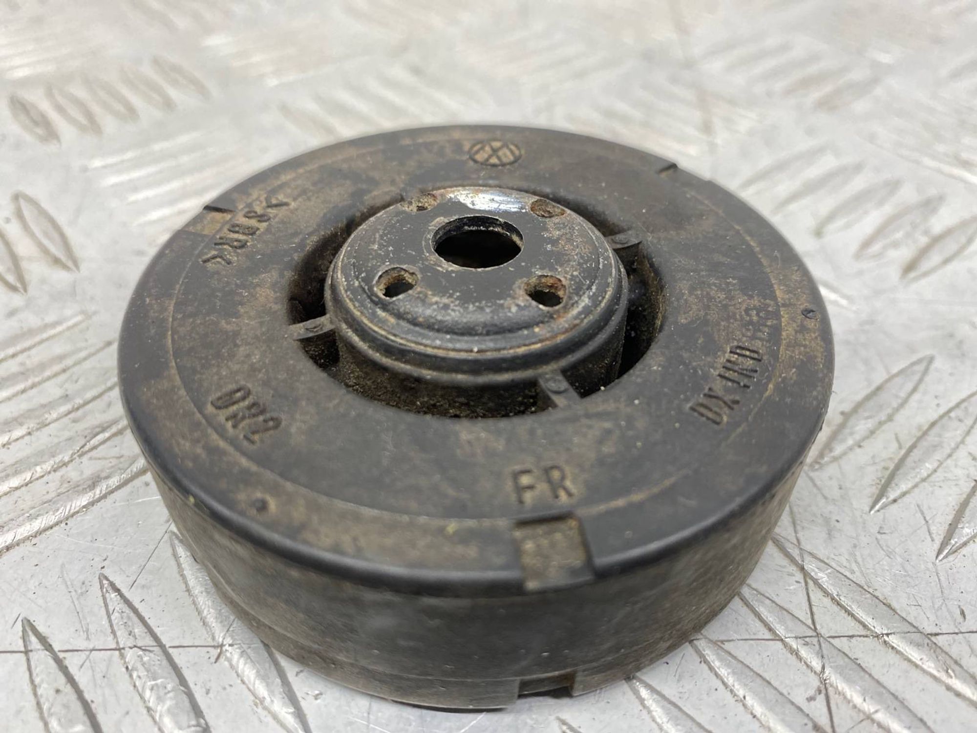 Б/У Демпфер инерционный, 1600 рублей, Краснодар