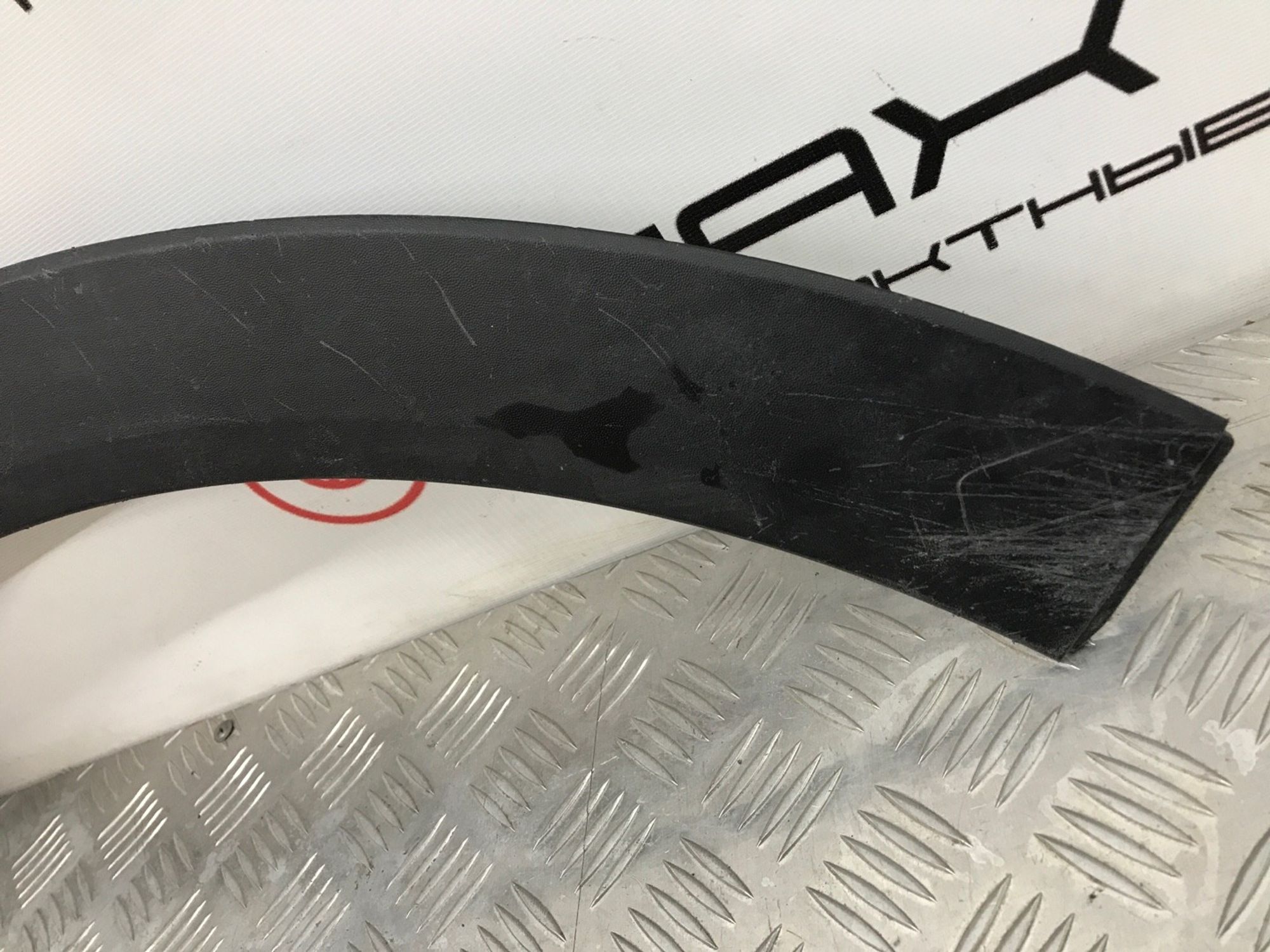 Б/У накладка арки (крыла , бампера, расширитель, 440 рублей, Краснодар