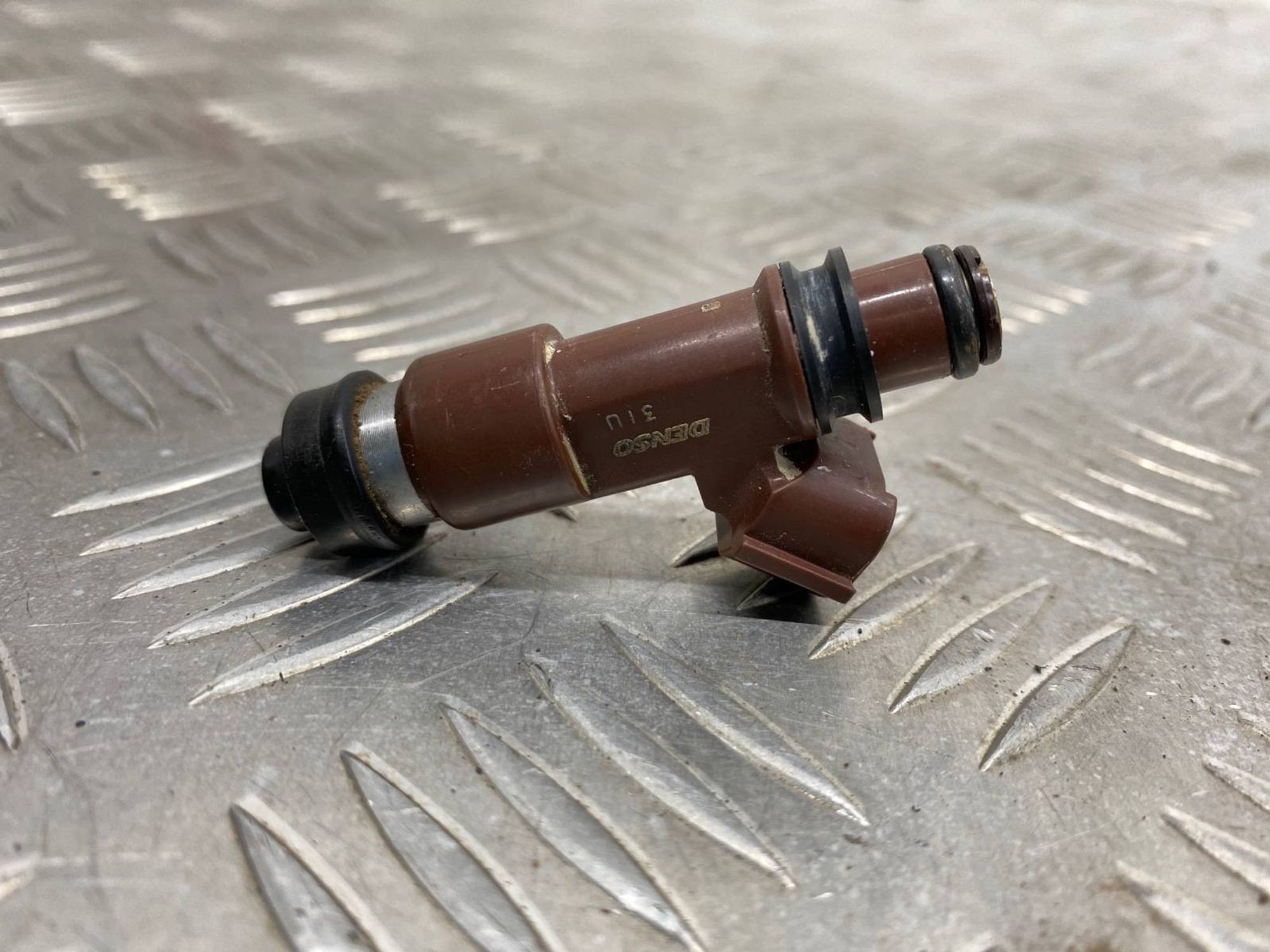 Б/У топливная форсунка Subaru Outback B13 EZ30, 640 рублей, Краснодар