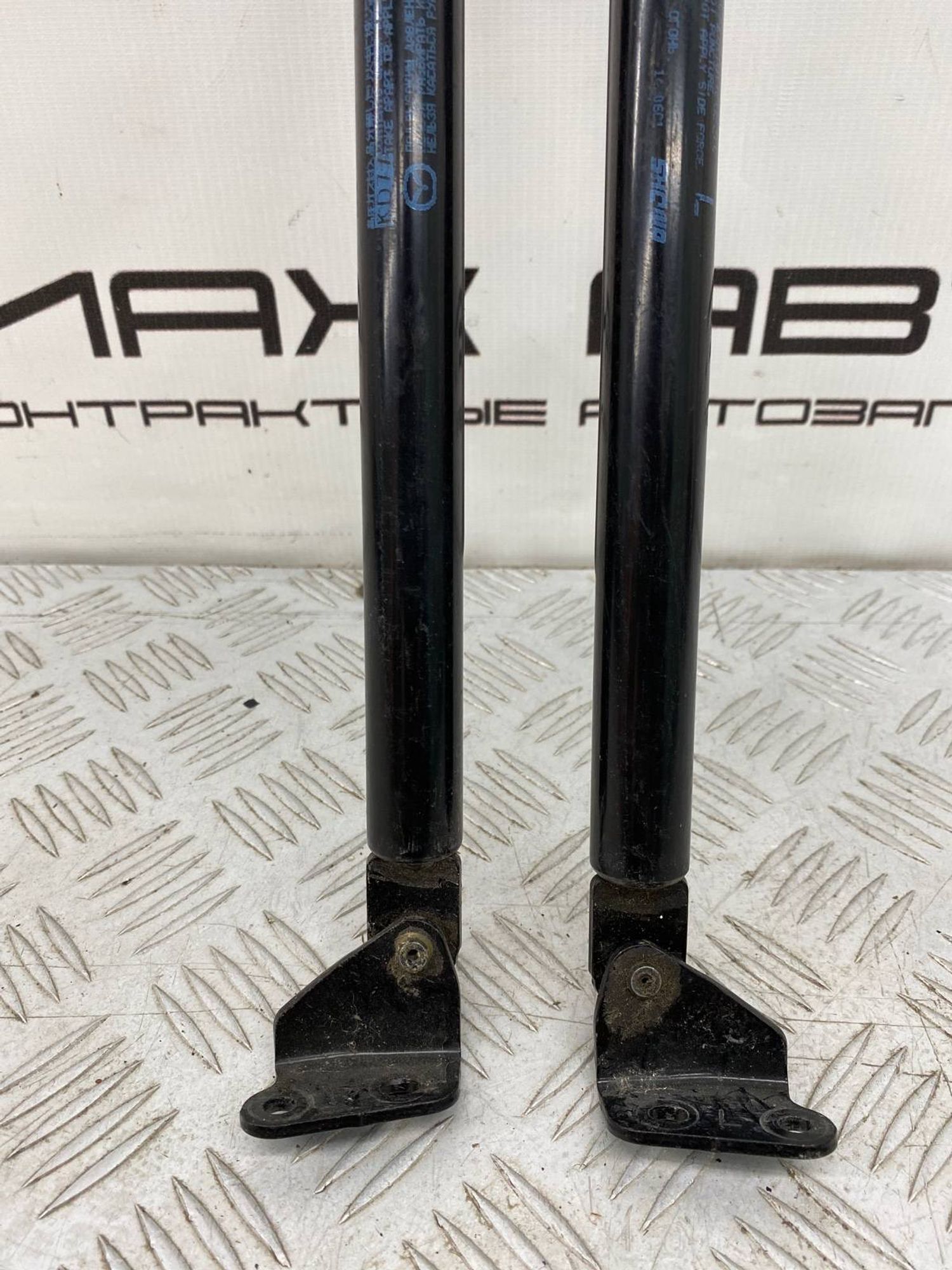 Б/У амортизатор багажника (газлифт, опора) задний, 1520 рублей, Краснодар