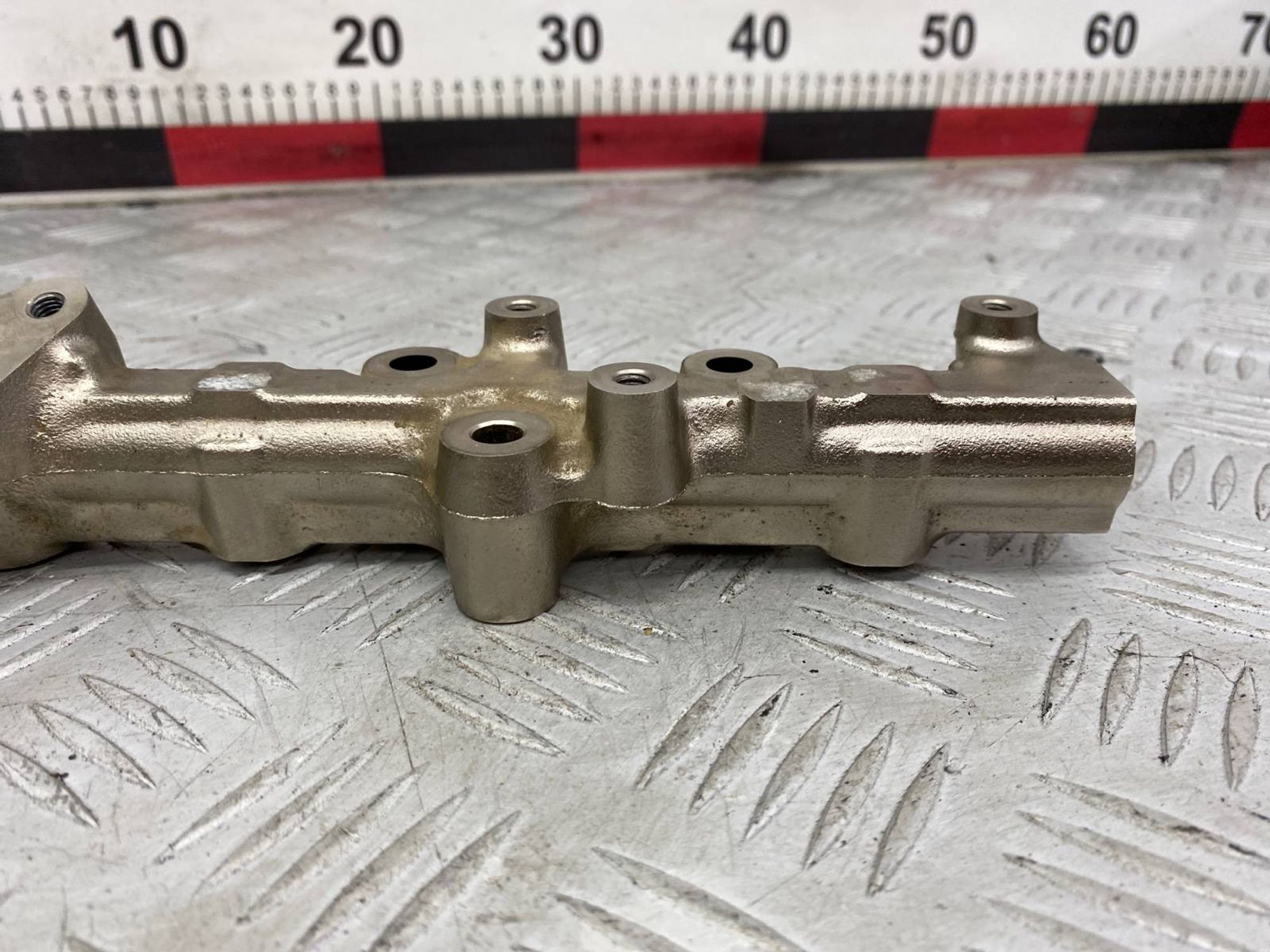 Б/У топливная рейка (рампа) правый Nissan Patrol, 720 рублей, Краснодар