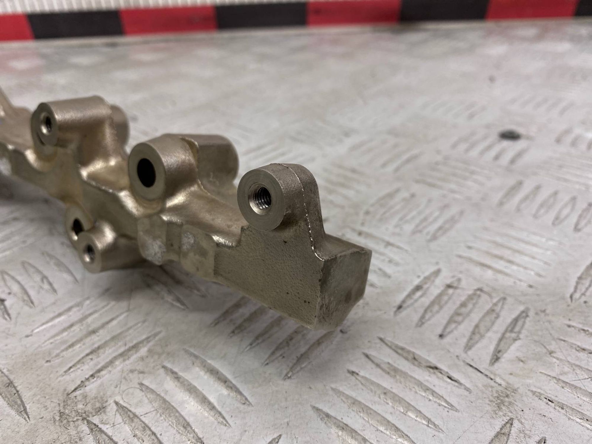 Б/У топливная рейка (рампа) правый Nissan Patrol, 720 рублей, Краснодар