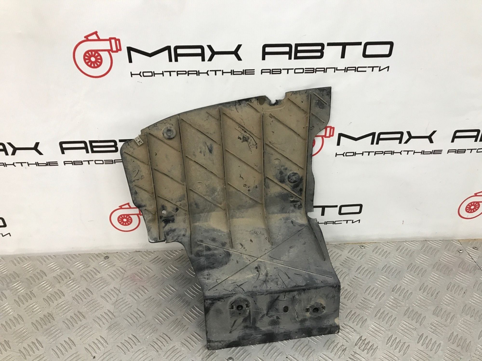 Б/У защита двигателя (картера) Volkswagen Tiguan, 440 рублей, Краснодар