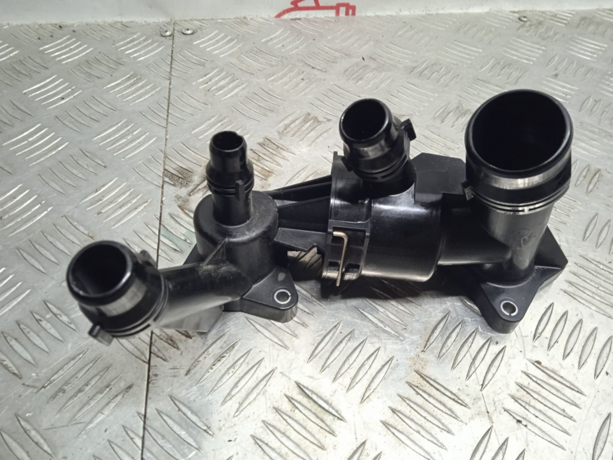 Б/У Корпус термостата Bmw X5 G05 B57D30A, 1990 рублей, Краснодар