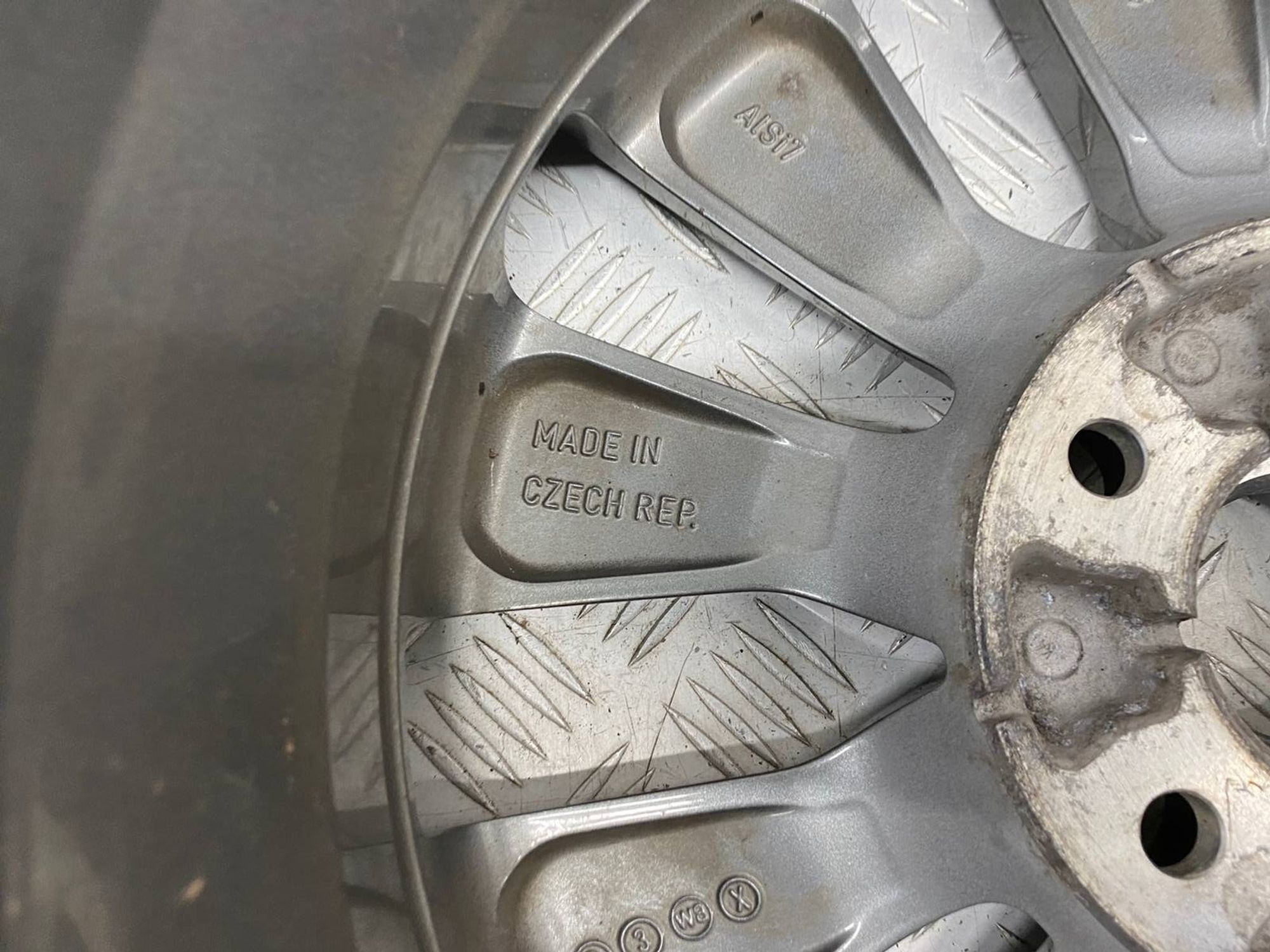 Диск 16 Kia 52910a280050ET 5x114.3 Литой, 4990 рублей, Краснодар