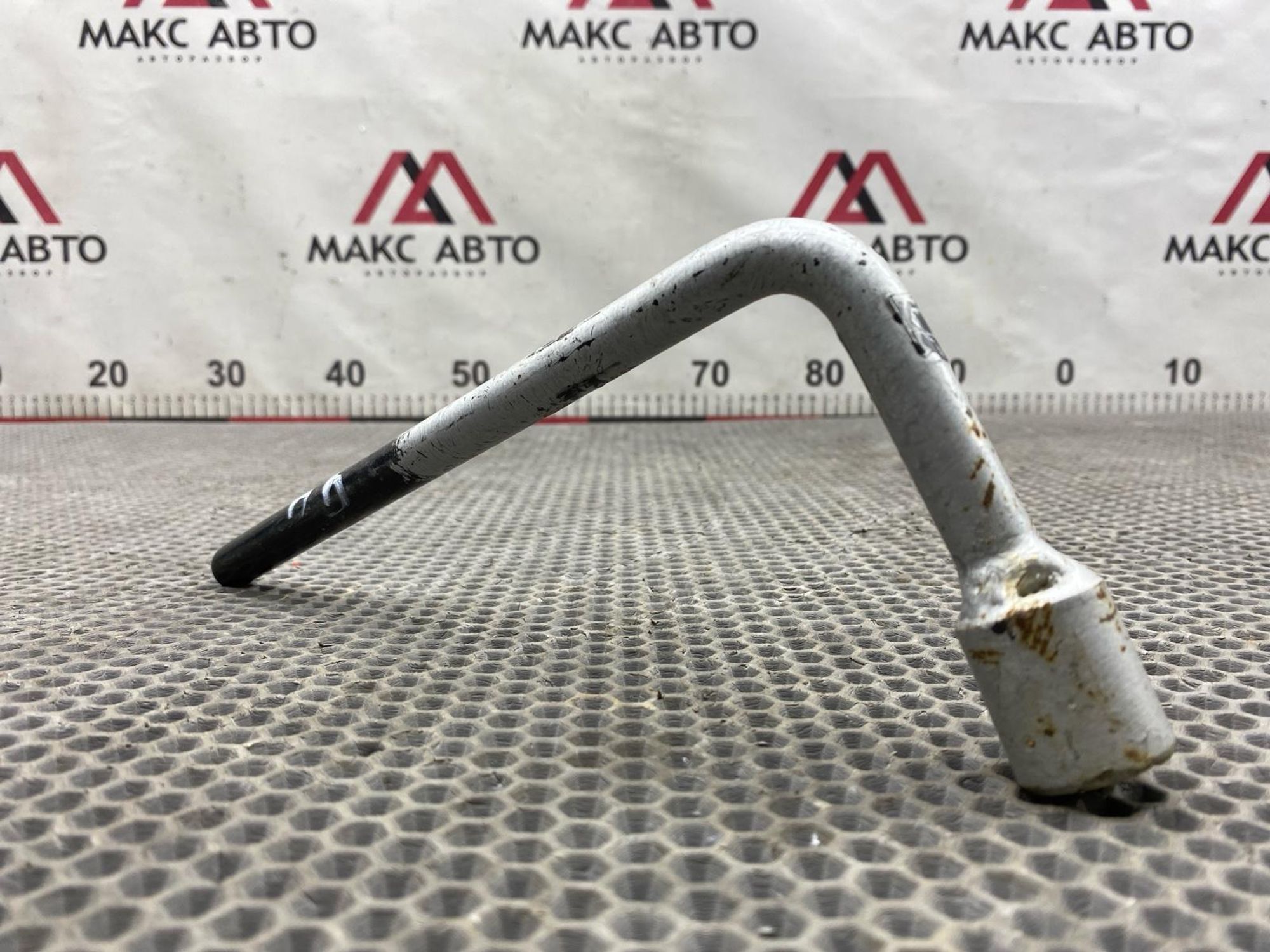 Б/у 17 мм ключ баллонный Renault Logan LS0G K7J710, 590 рублей, Краснодар