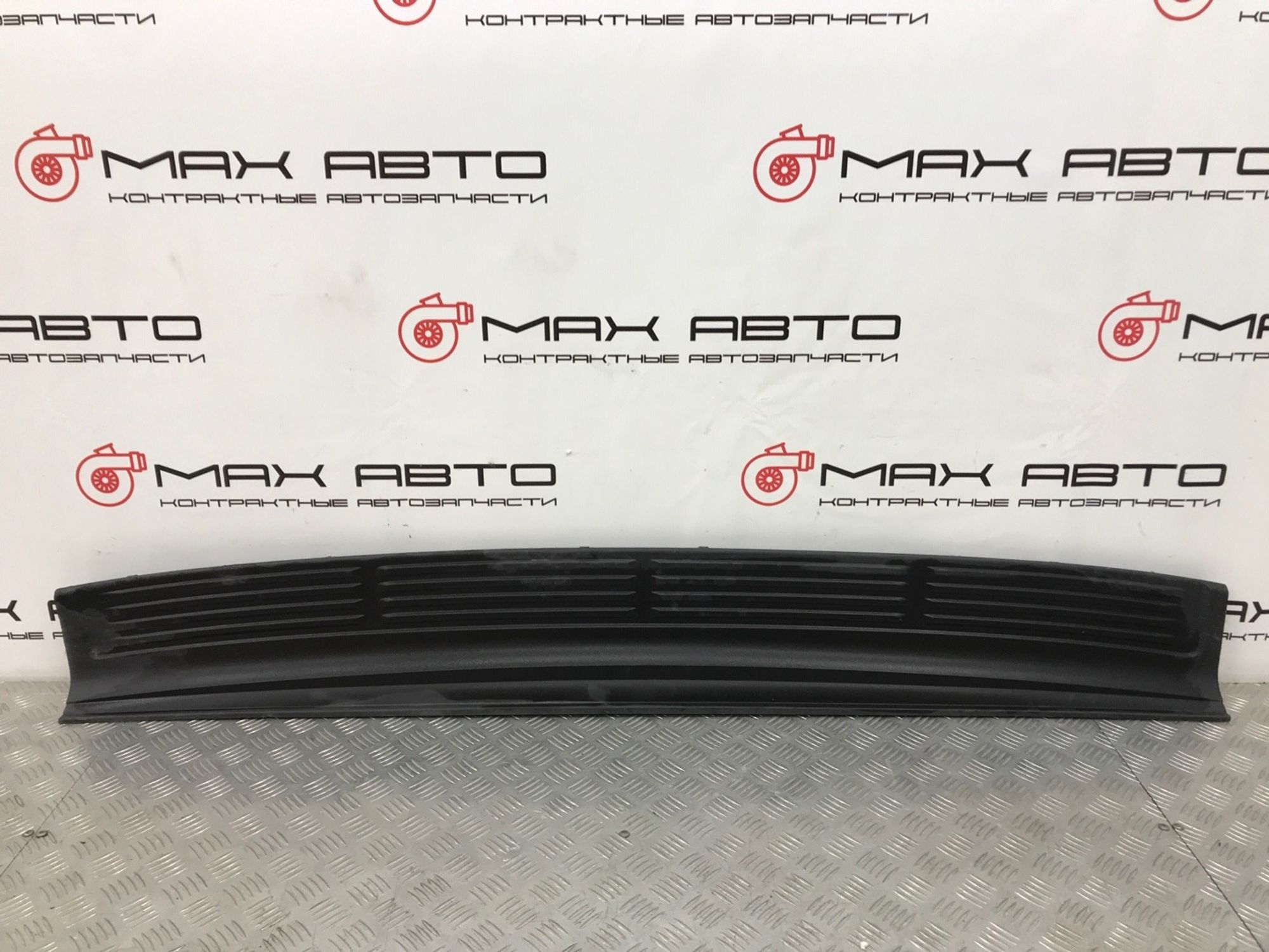 Б/У Накладка бампера задняя Lexus Lx570 URJ201 2015, 1990 рублей, Краснодар