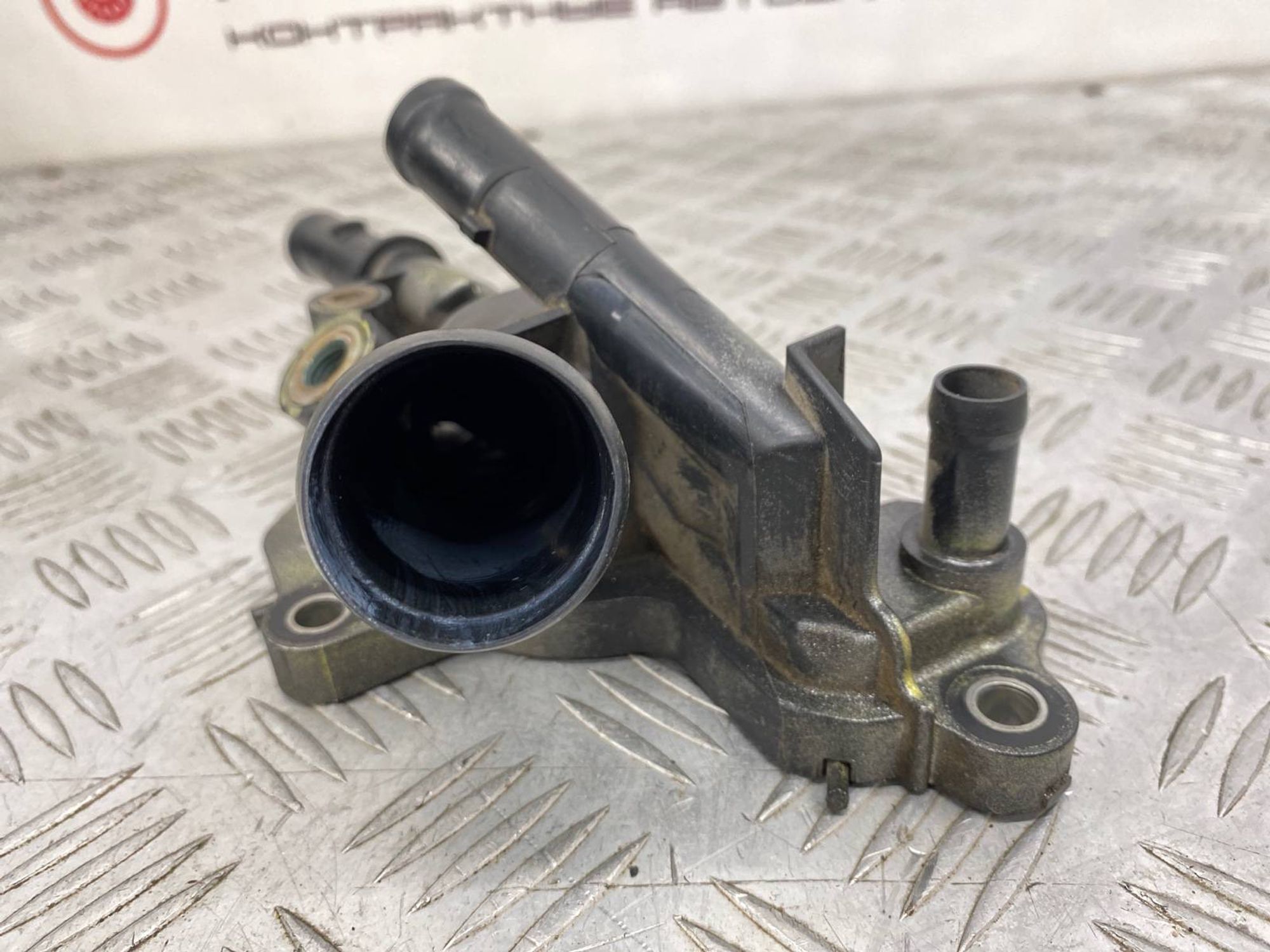 Б/У Корпус термостата Nissan Sylphy TB17 MRA8DE, 2800 рублей, Краснодар