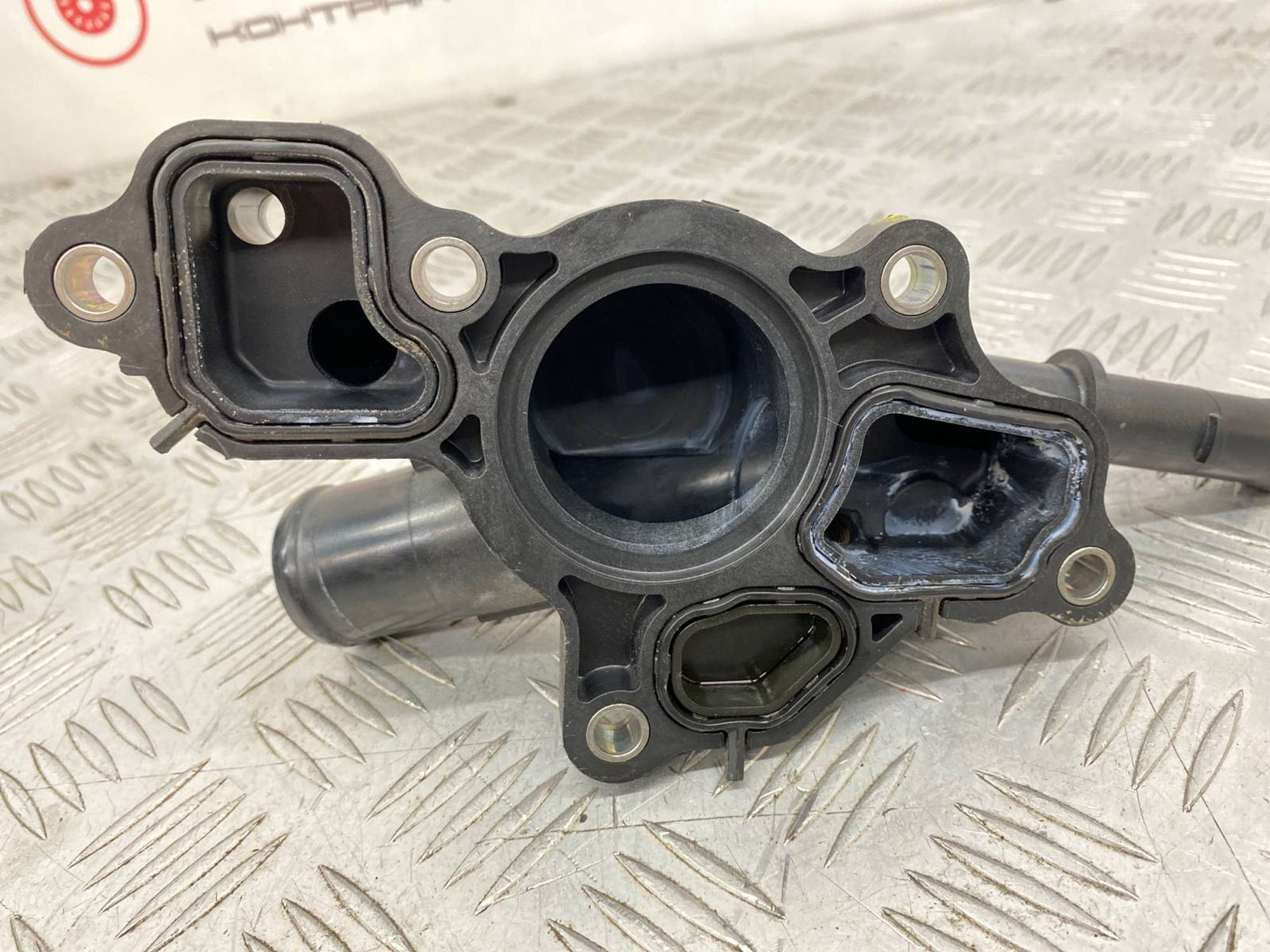 Б/У Корпус термостата Nissan Sylphy TB17 MRA8DE, 2800 рублей, Краснодар