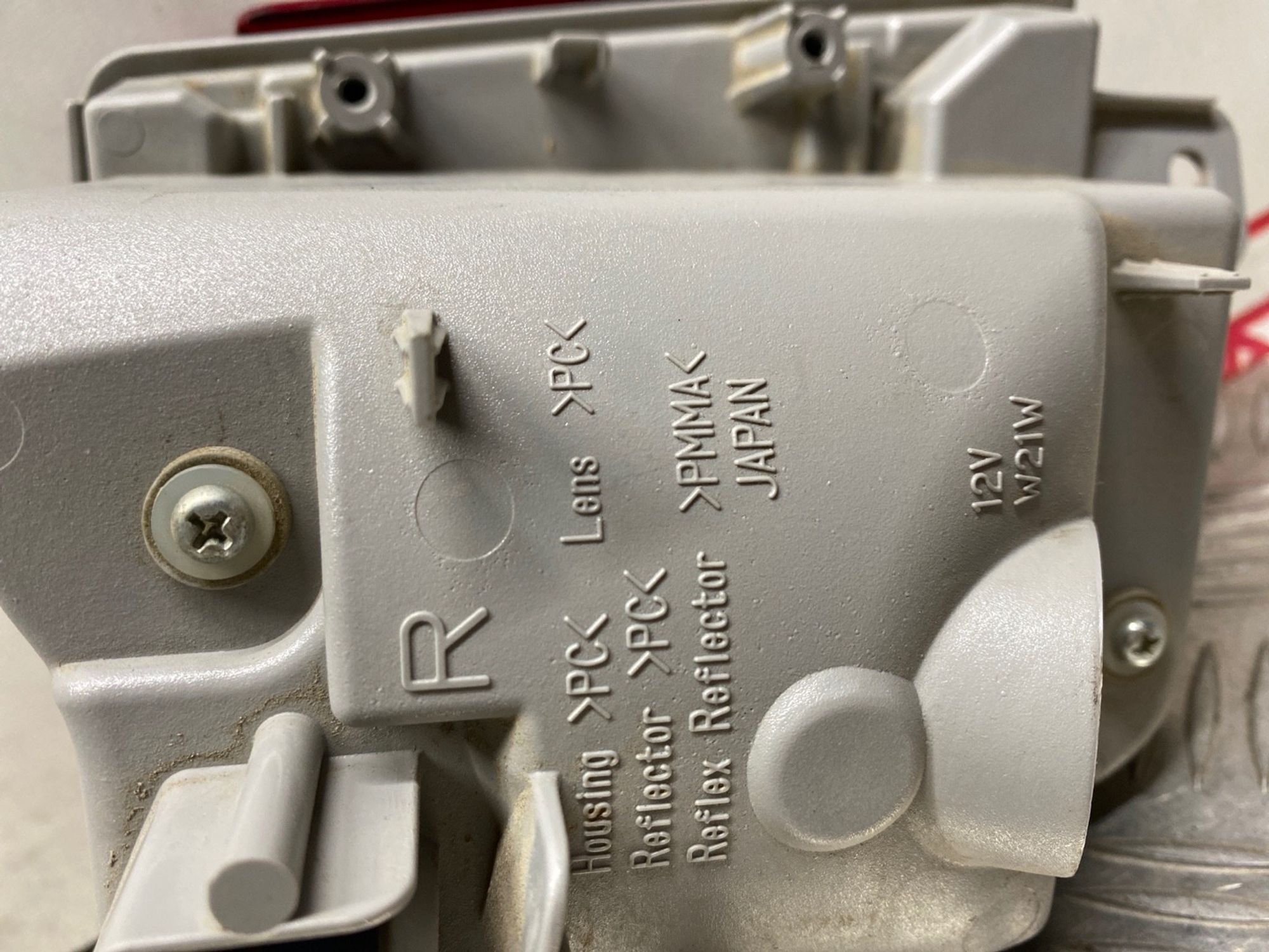 Б/У фара противотуманная задний правый  Toyota Land Cruiser GRJ200 2015, 2490 рублей, Краснодар